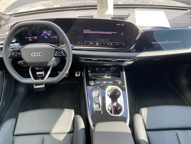 Audi A6 view 4