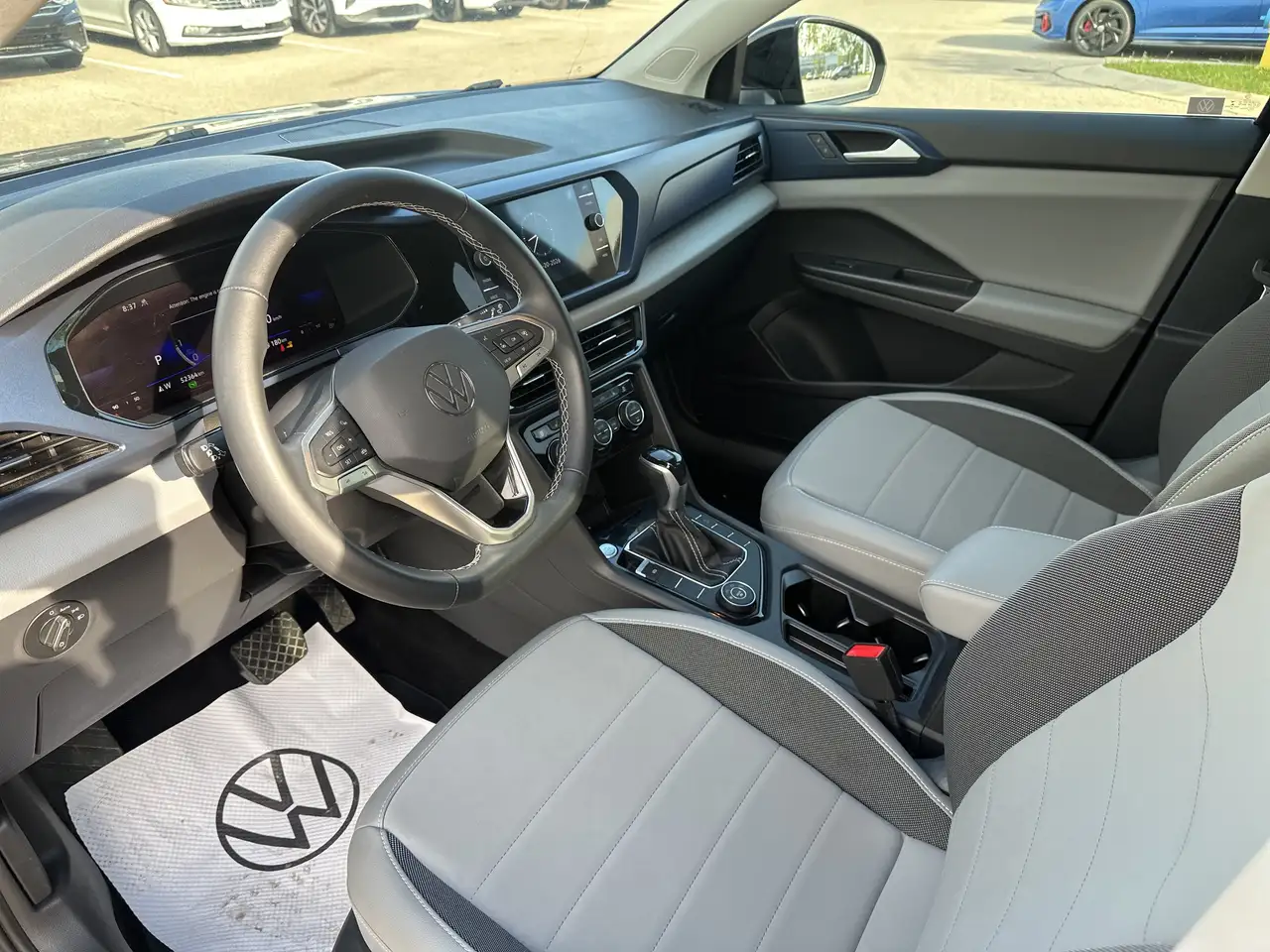 Volkswagen Taos снимка Volkswagen Taos