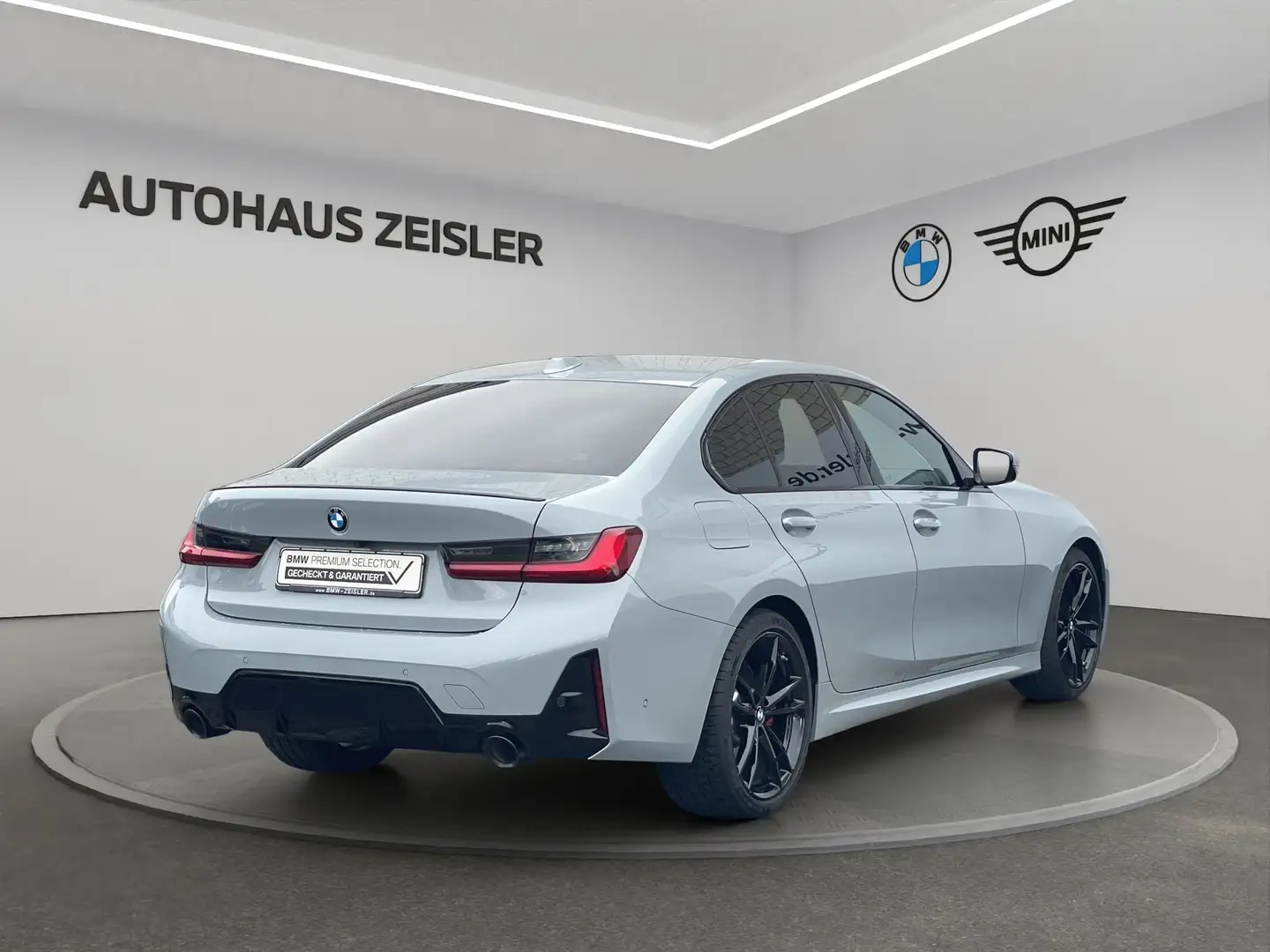 BMW 330 i Limousine M SPORTPAKET *10tkm* UPE 75.600,-- Grau - 2