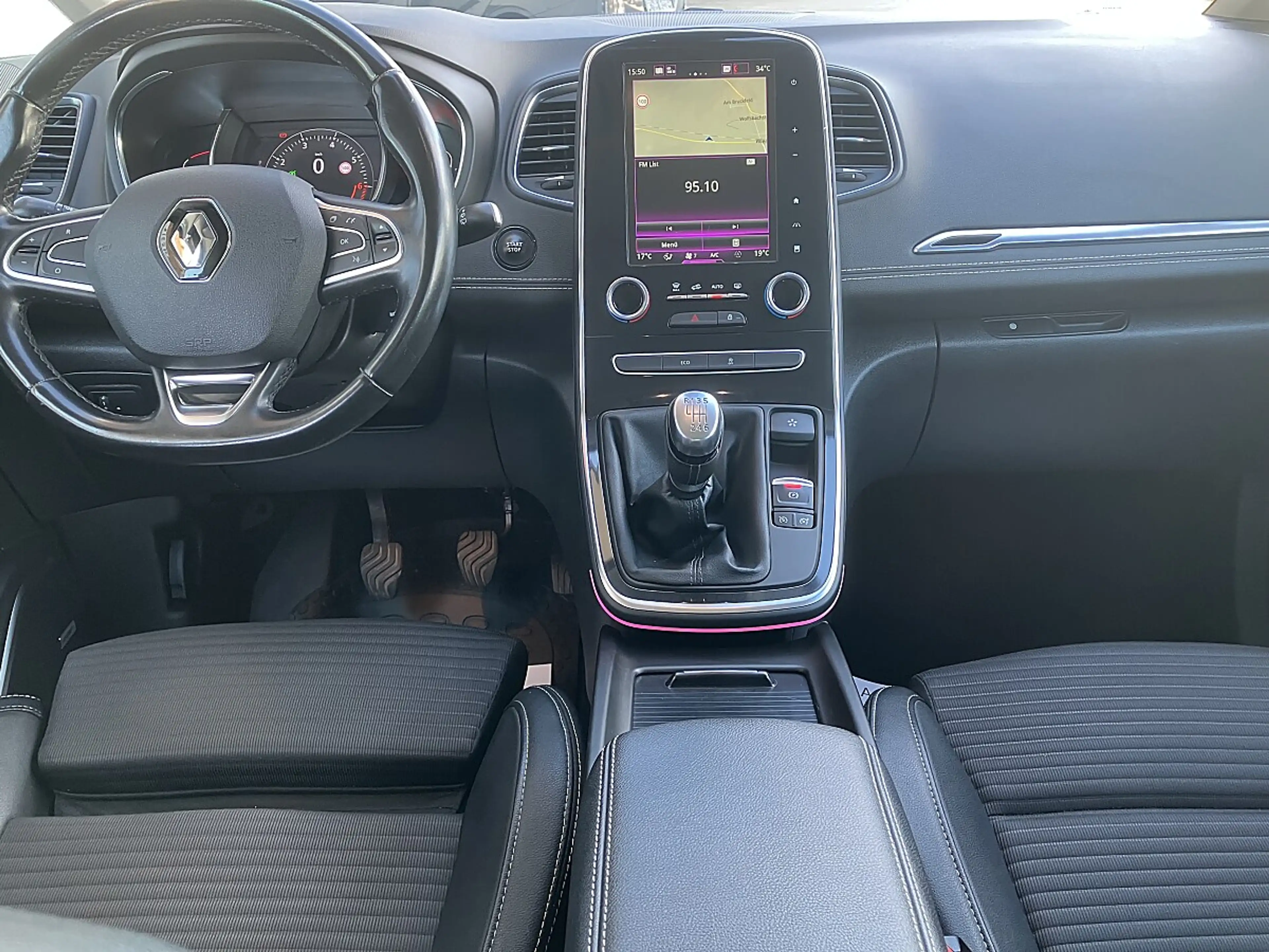 Renault Grand Scenic Grand Scénic Scenic IV 1.3 TCe 140 BOSE PF (Eur... — photo 11