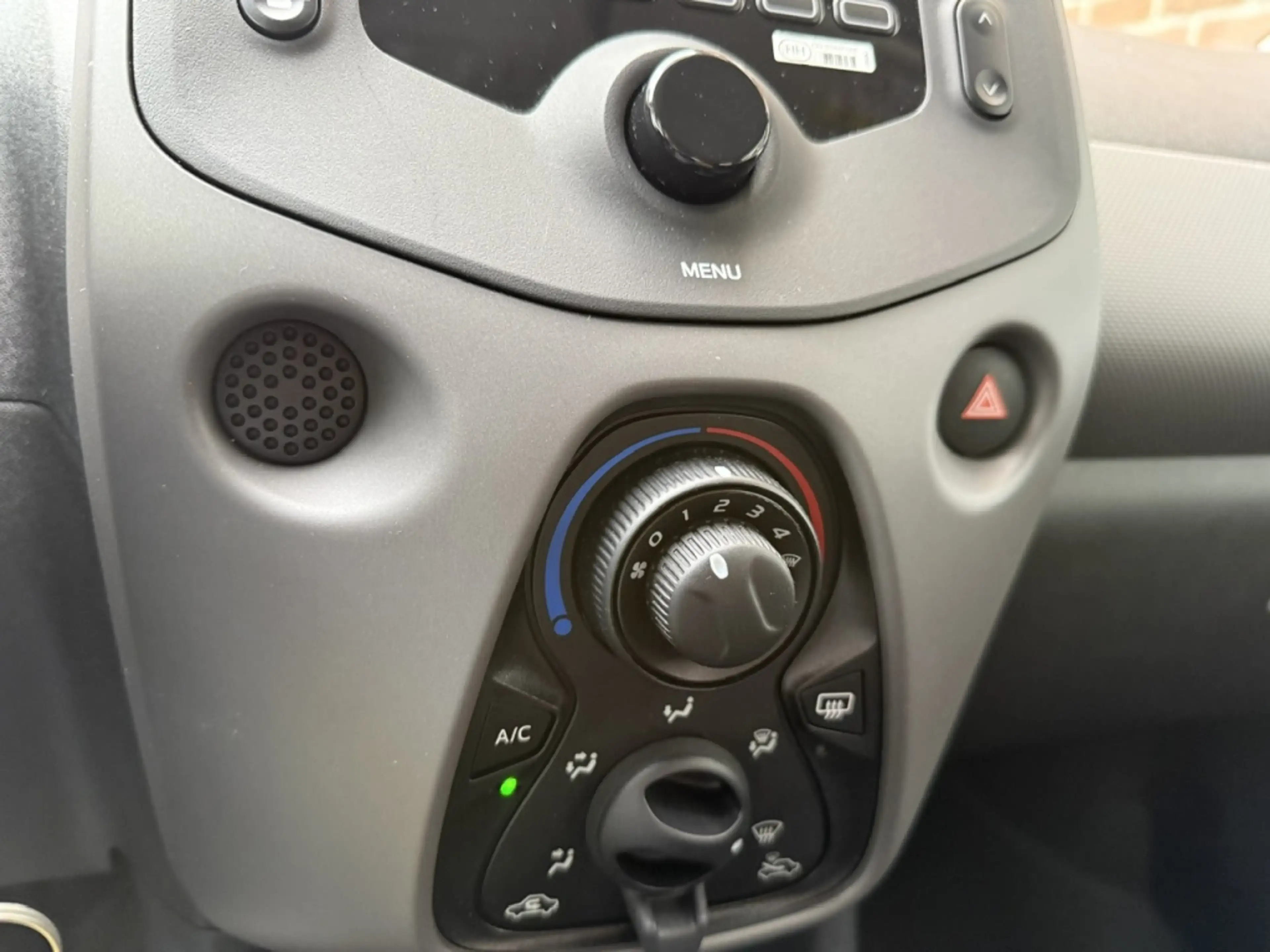 Peugeot 108 1.0 e-VTi Active AIRCO / RIJKLAAR / INCL GARANTIE — photo 19