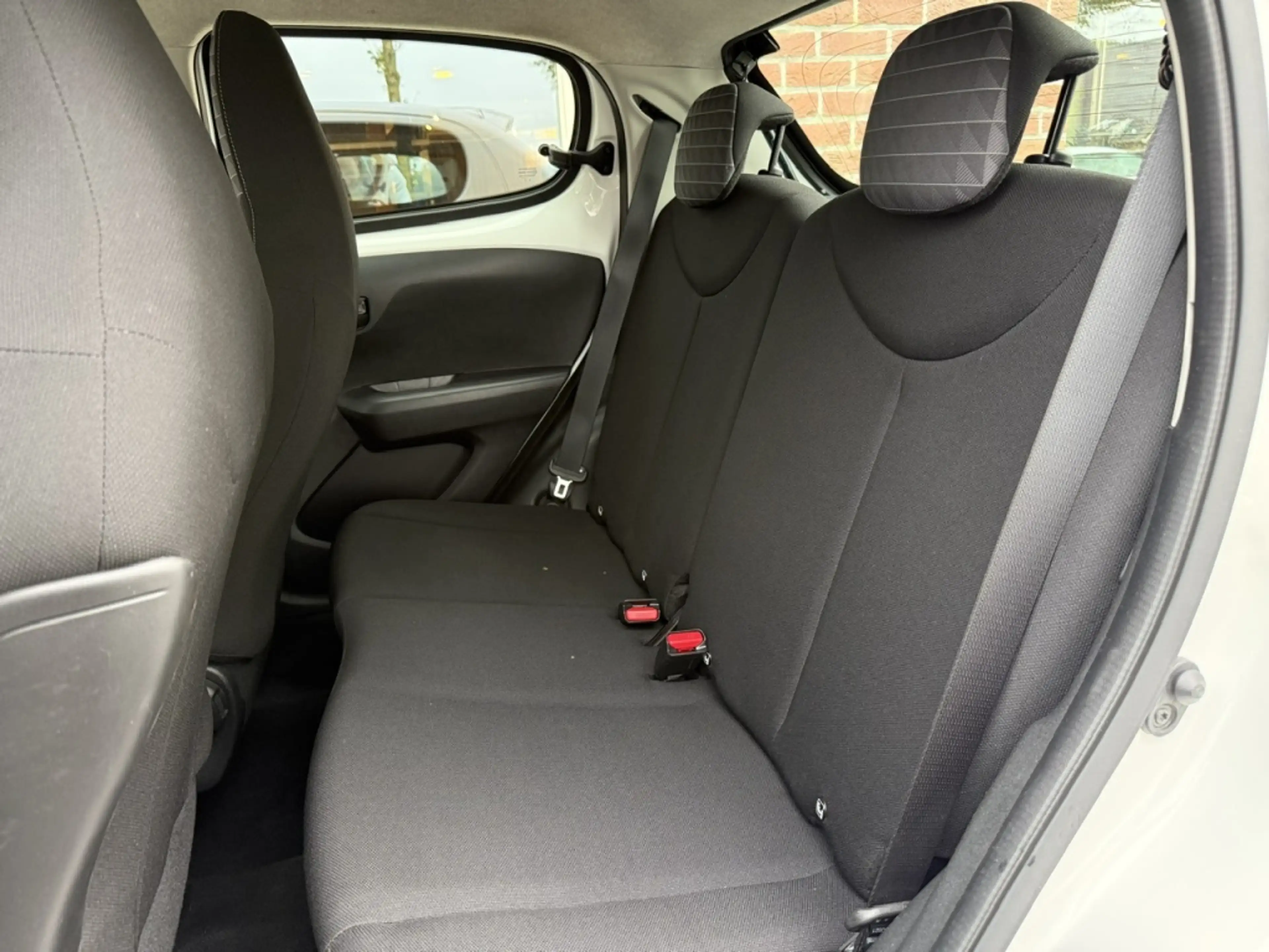 Peugeot 108 1.0 e-VTi Active AIRCO / RIJKLAAR / INCL GARANTIE — photo 4