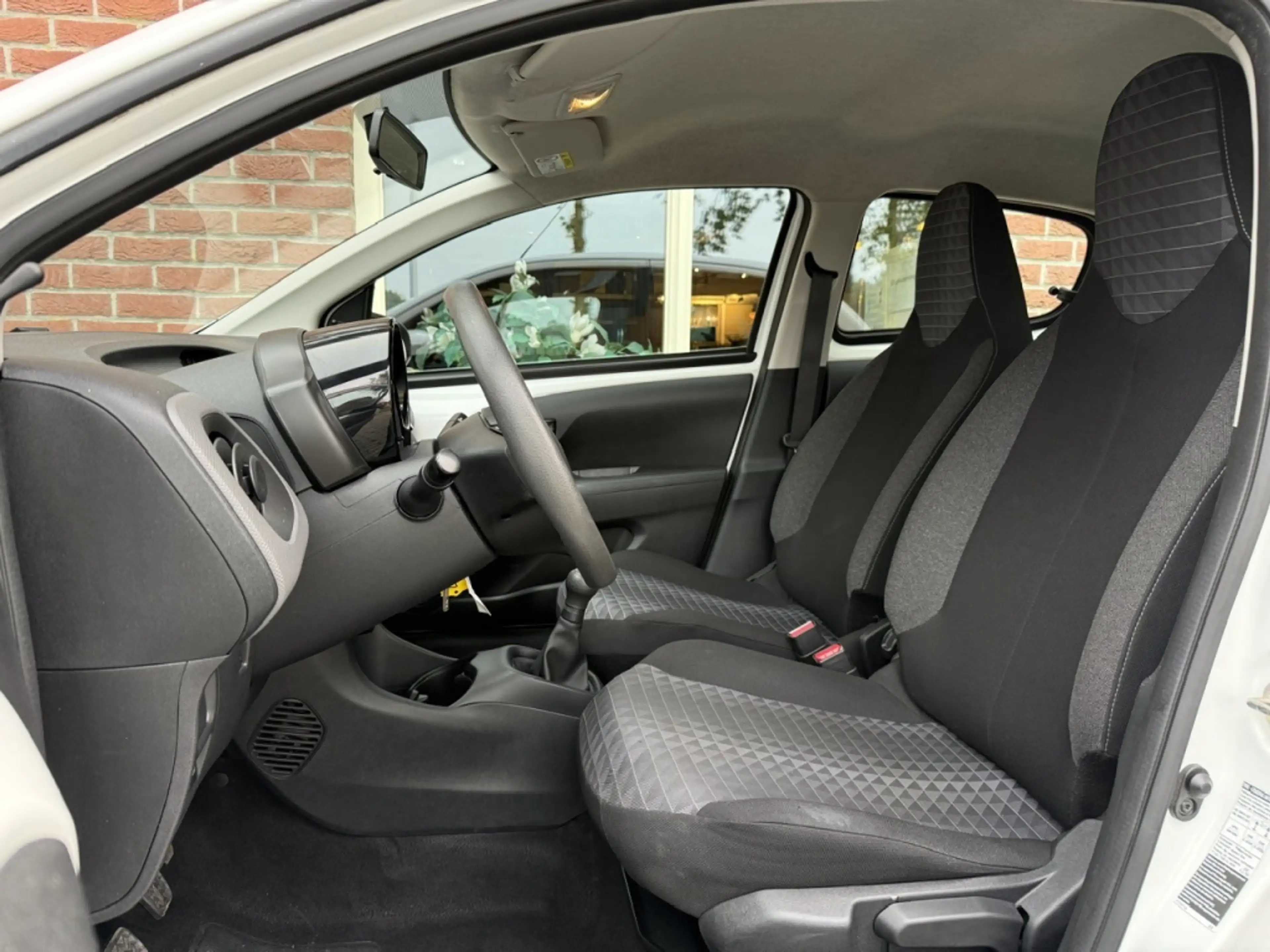 Peugeot 108 1.0 e-VTi Active AIRCO / RIJKLAAR / INCL GARANTIE — photo 5