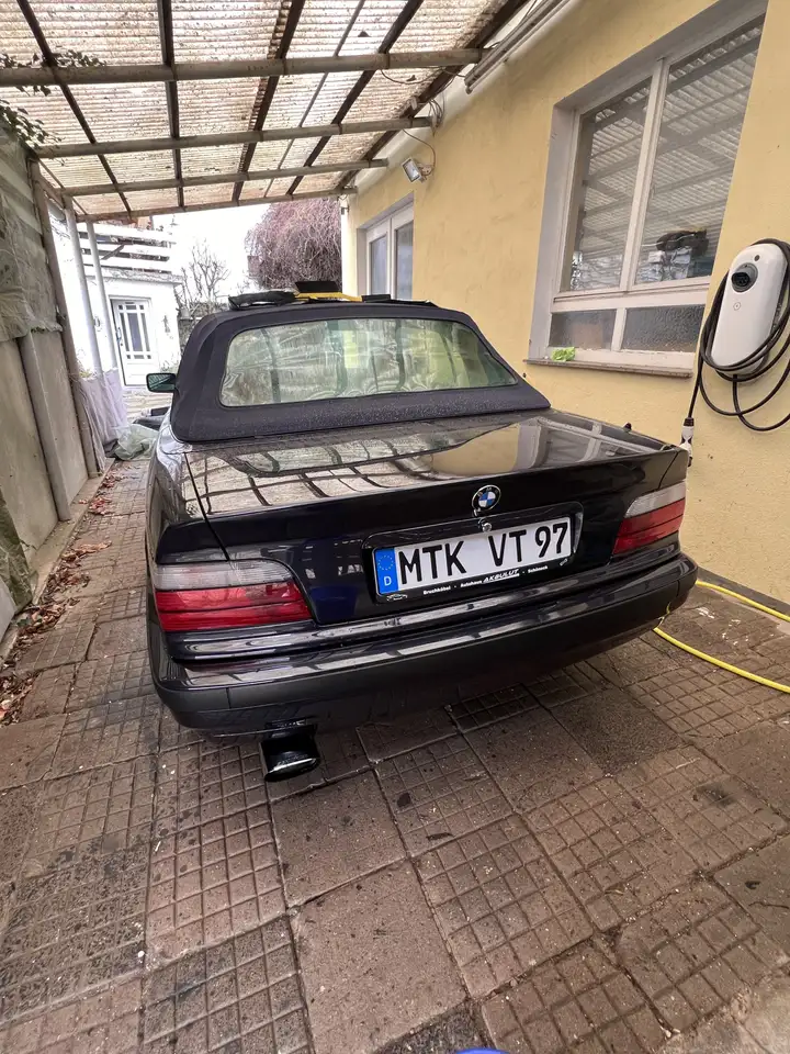 BMW 318i, foto 5