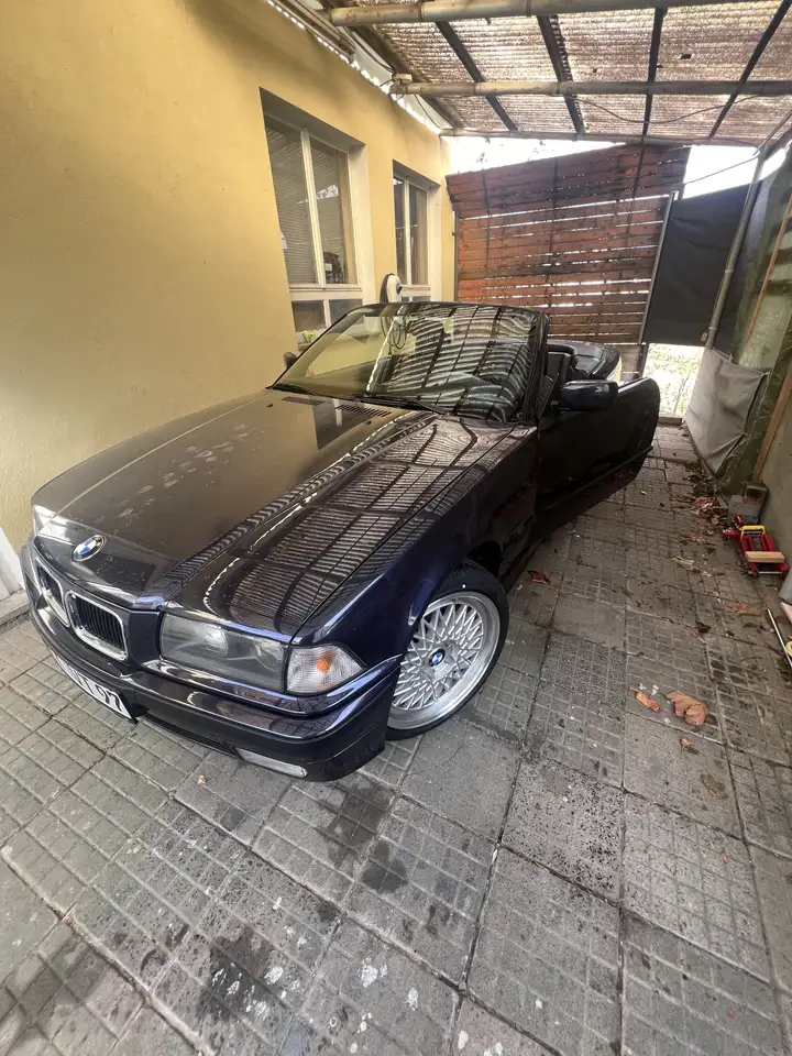 BMW 318i, foto 3