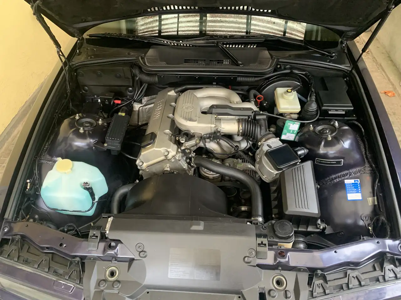 BMW 318i, foto 6