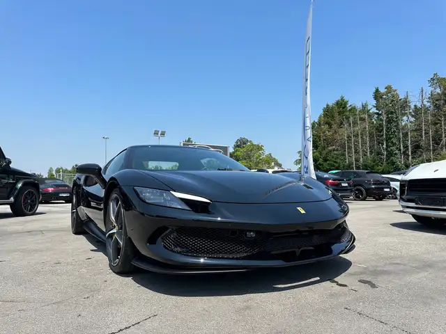 Ferrari 296 GTB 3.0  /BELLISIMA/PACH. CARBONIO/TELEC./CARPLAY