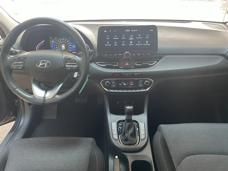 Hyundai i30 CW 1,0 T-GDI Trend Line DCT Aut. — photo 10