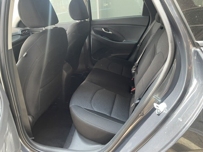 Hyundai i30 CW 1,0 T-GDI Trend Line DCT Aut. — photo 8