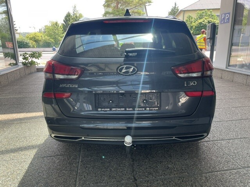 Hyundai i30 CW 1,0 T-GDI Trend Line DCT Aut. — photo 5