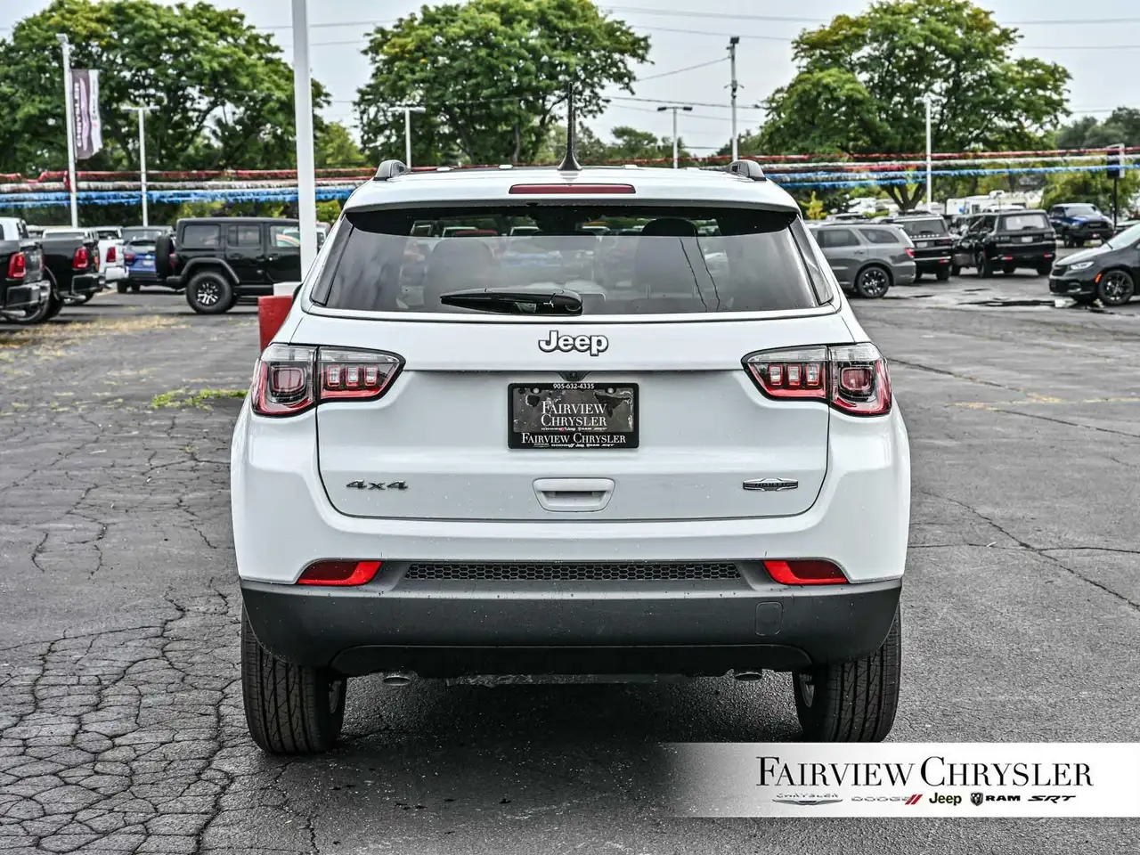 Jeep Compass снимка Jeep Compass