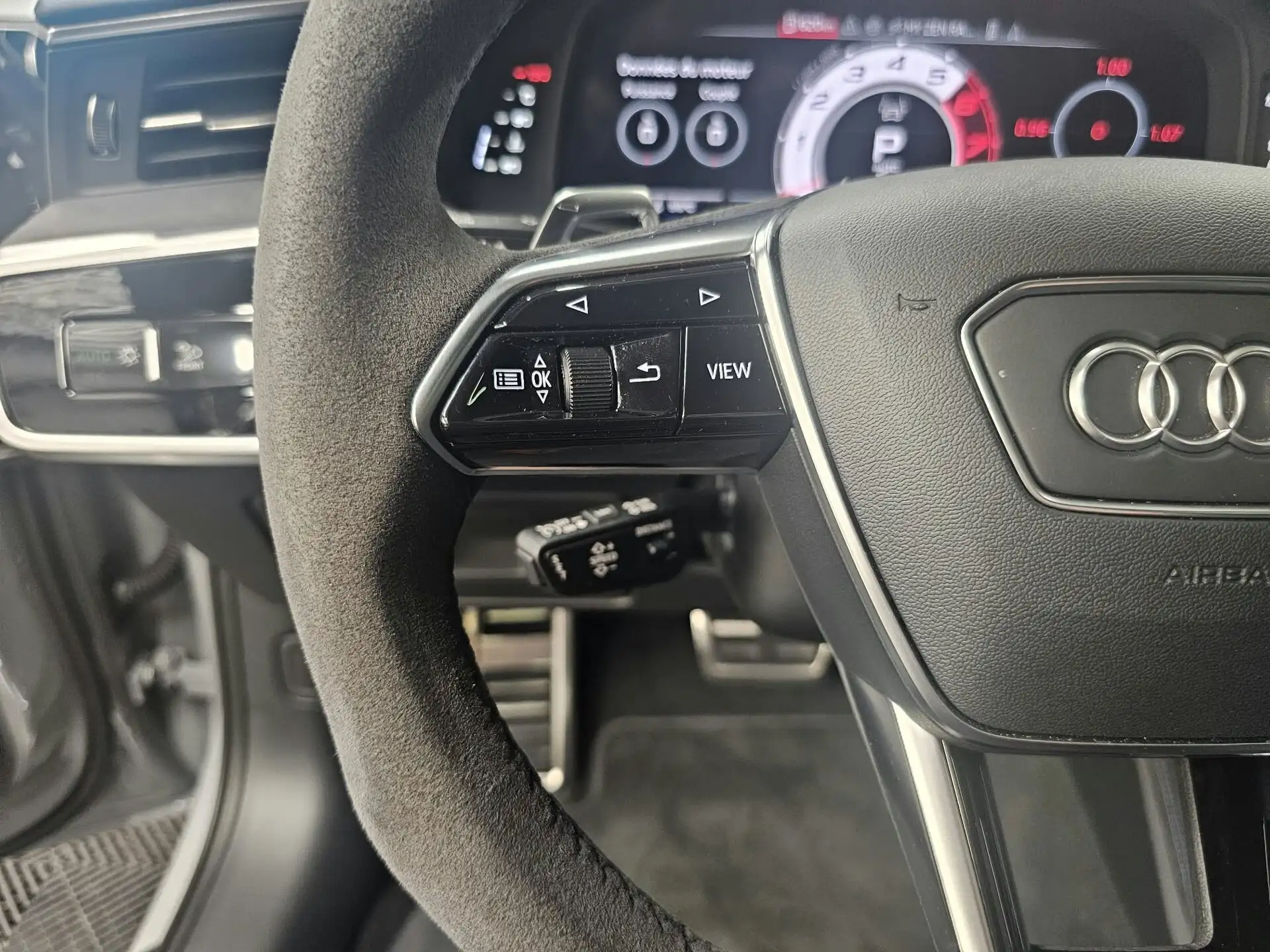 Audi RS6 4.0 TFSI 2024 화이트 사진 8