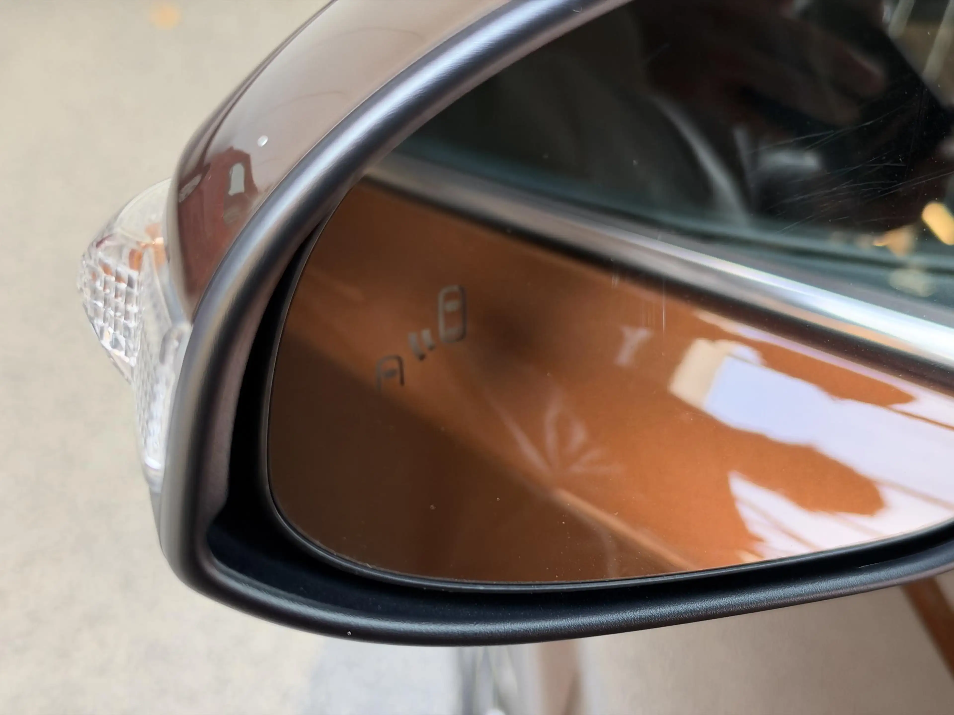 Toyota C-HR 1.8 Hybrid Executive — photo 22