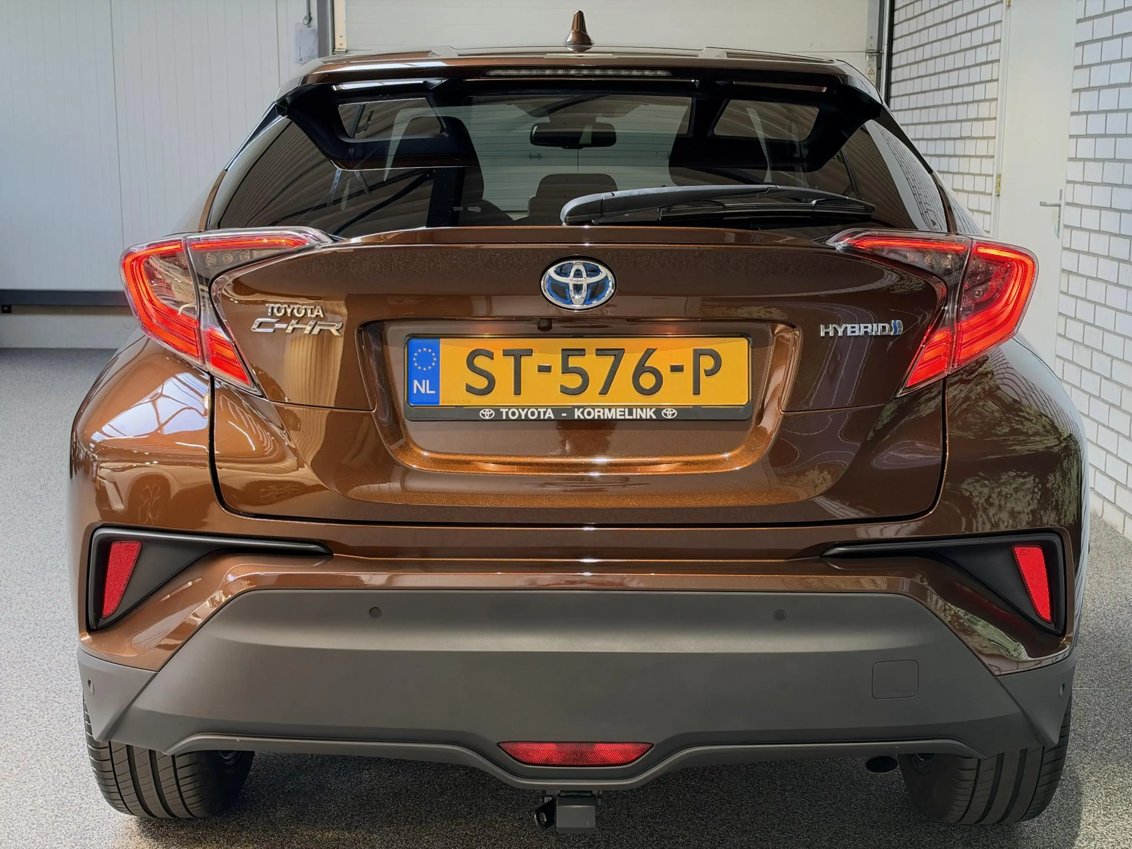 Toyota C-HR 1.8 Hybrid Executive — photo 4