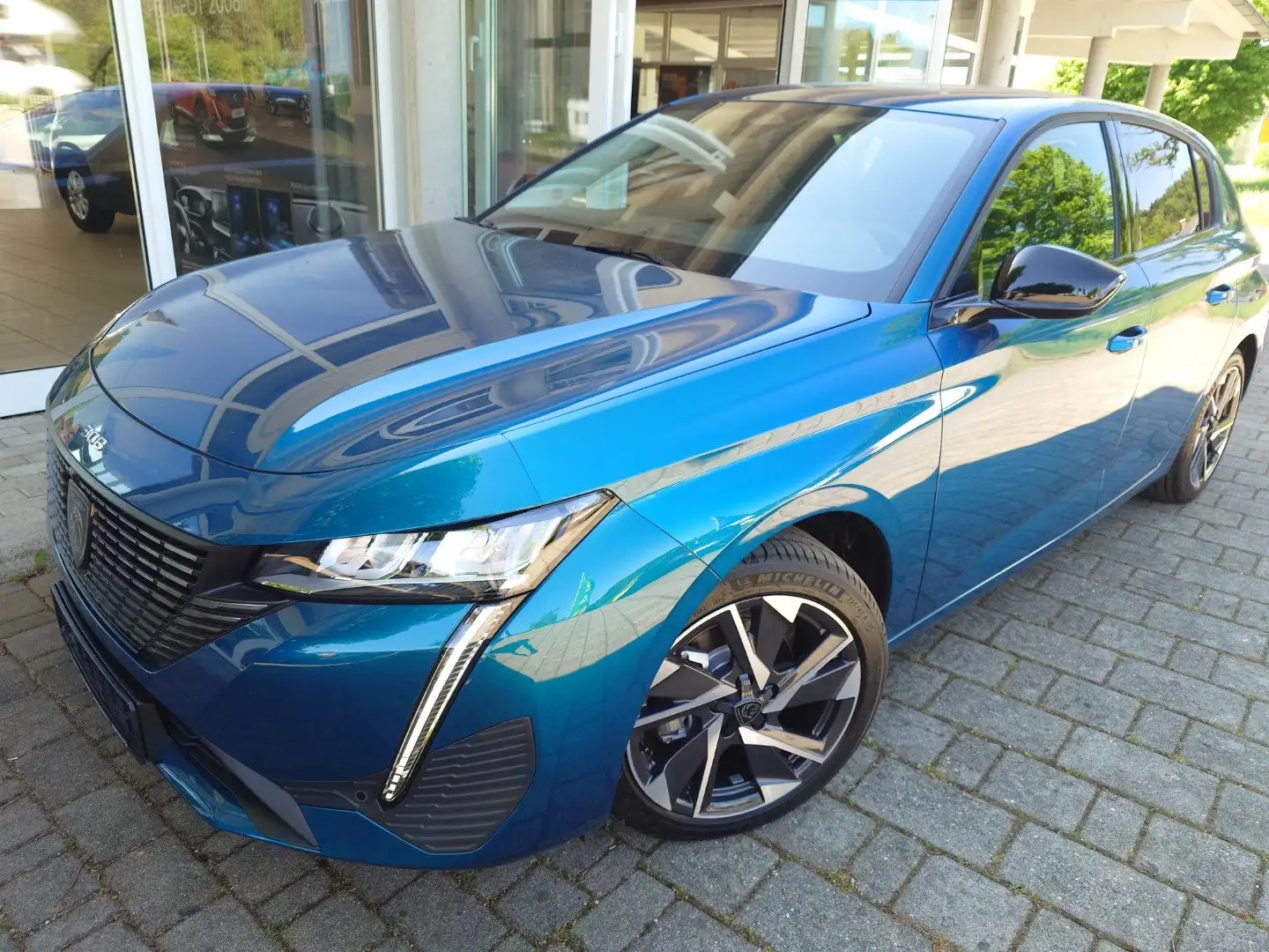 Peugeot 308 Allure PureTech130 EAT8 *360°Kam*AGR-Sitze* Blauw - 1