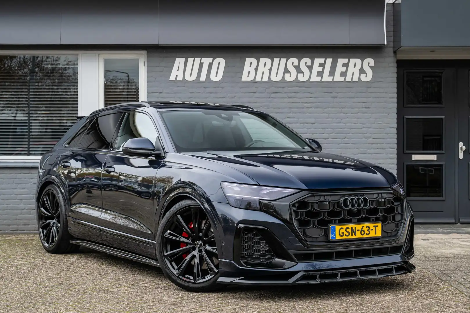 Audi Q8 55 TFSI e quattro Pro S Line Sport SQ8 Style Origi Blauw - 1