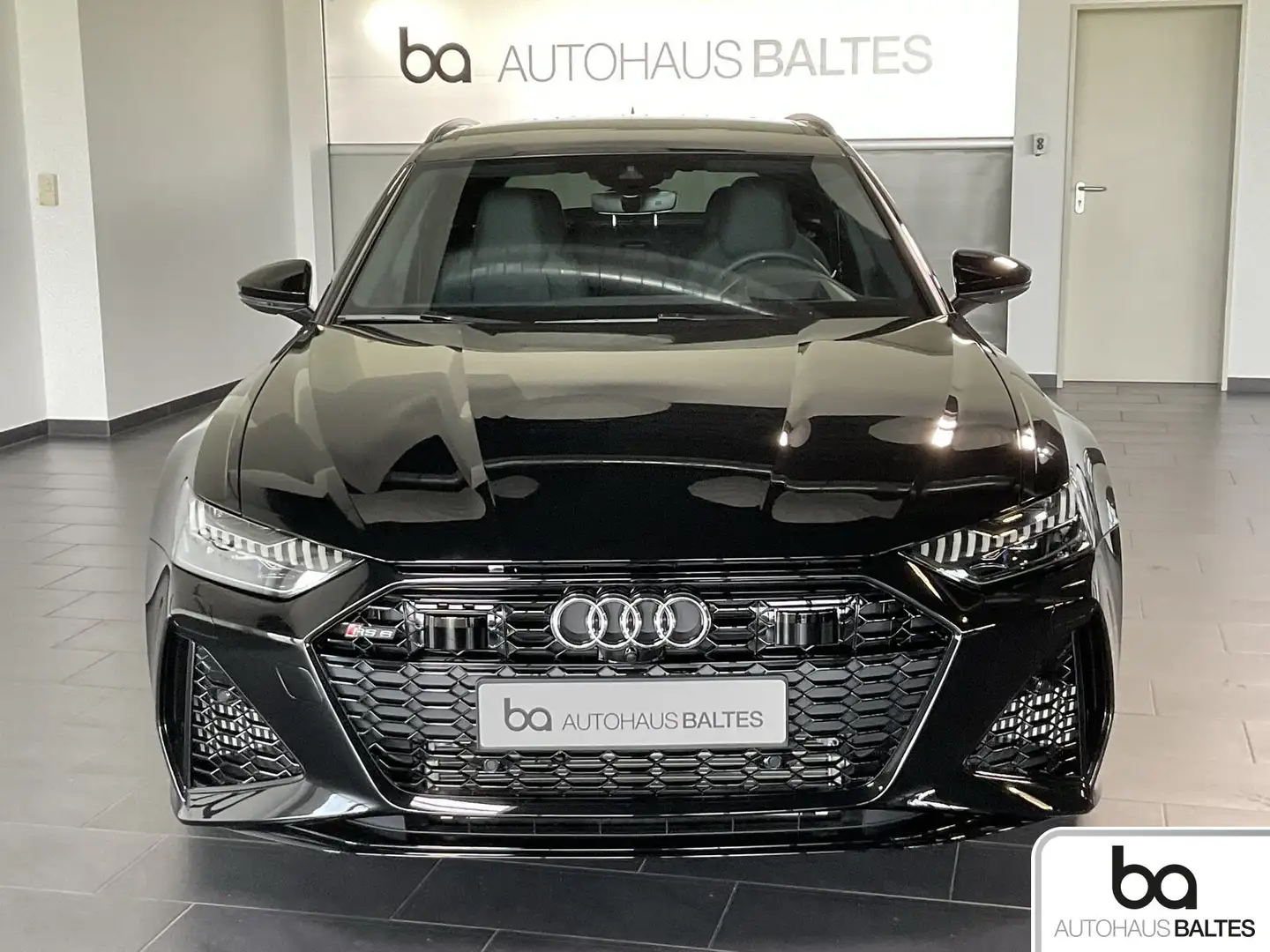 Audi RS6 RS 6 Avant 22"/Pano/Matrix/huD/B&O/RS-Spg/280 Schwarz - 2