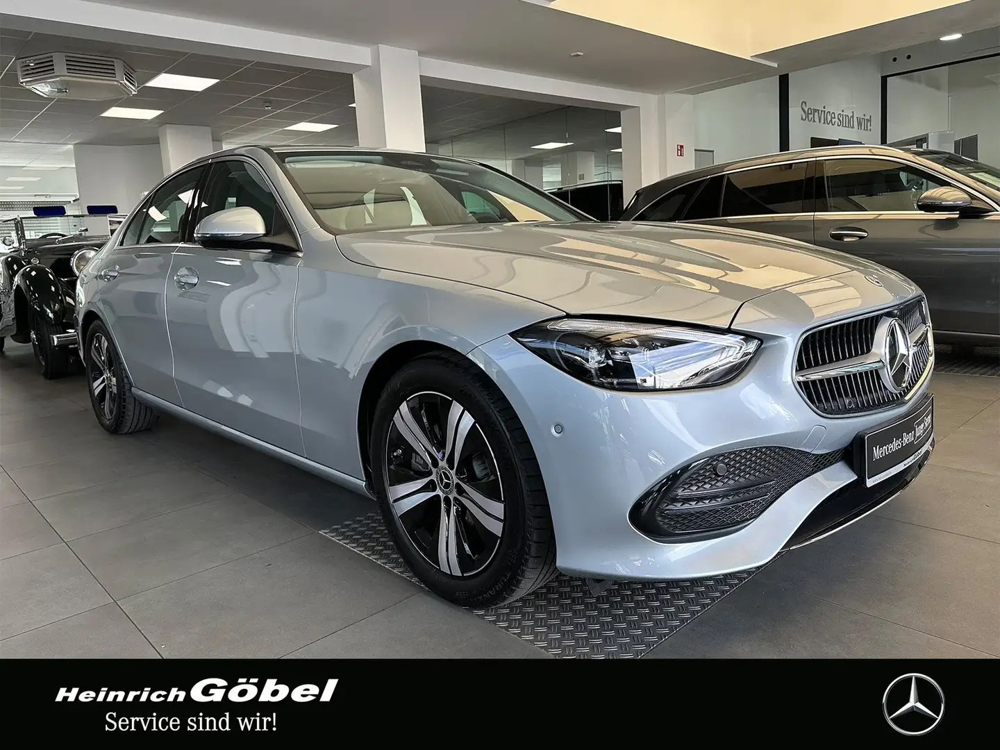 Mercedes-Benz C 200 AVANTGARDE+SHD+360°KAM+LED+NAVI+CARPLAY Silber - 2