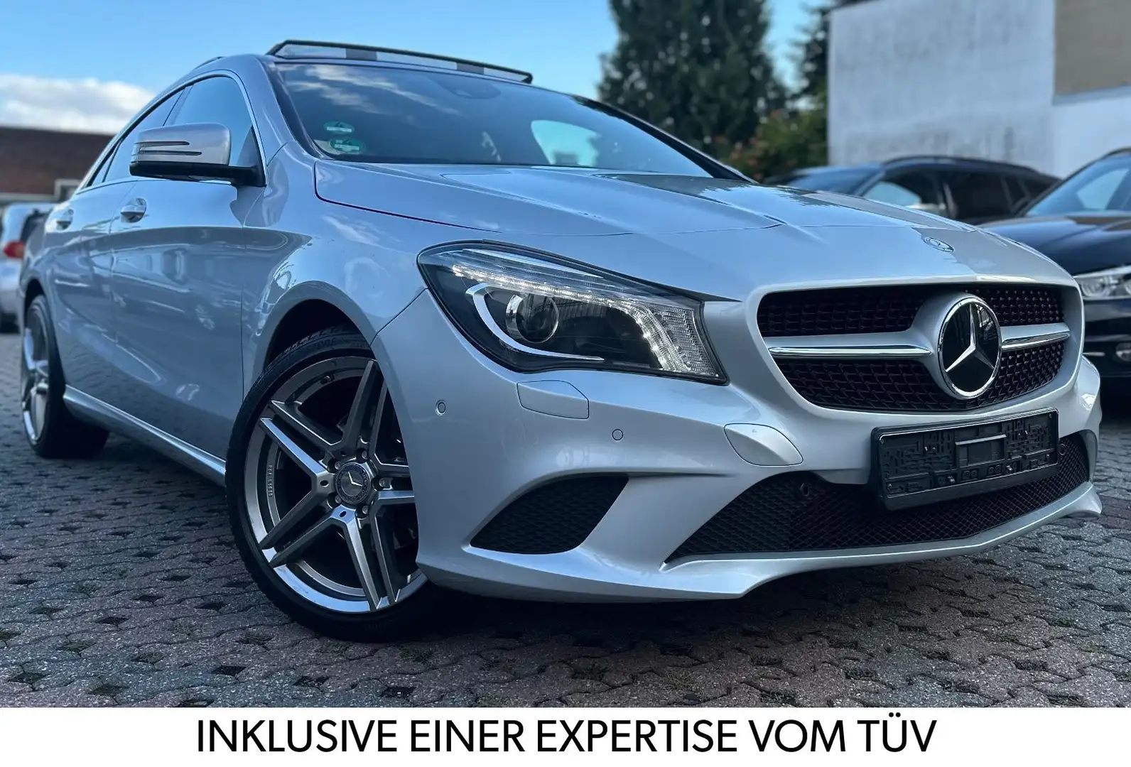 Mercedes-Benz CLA 200 -SHZ-PANO-TEMPO-NAVIGATION-XENON-TÜV NEU Silber - 1