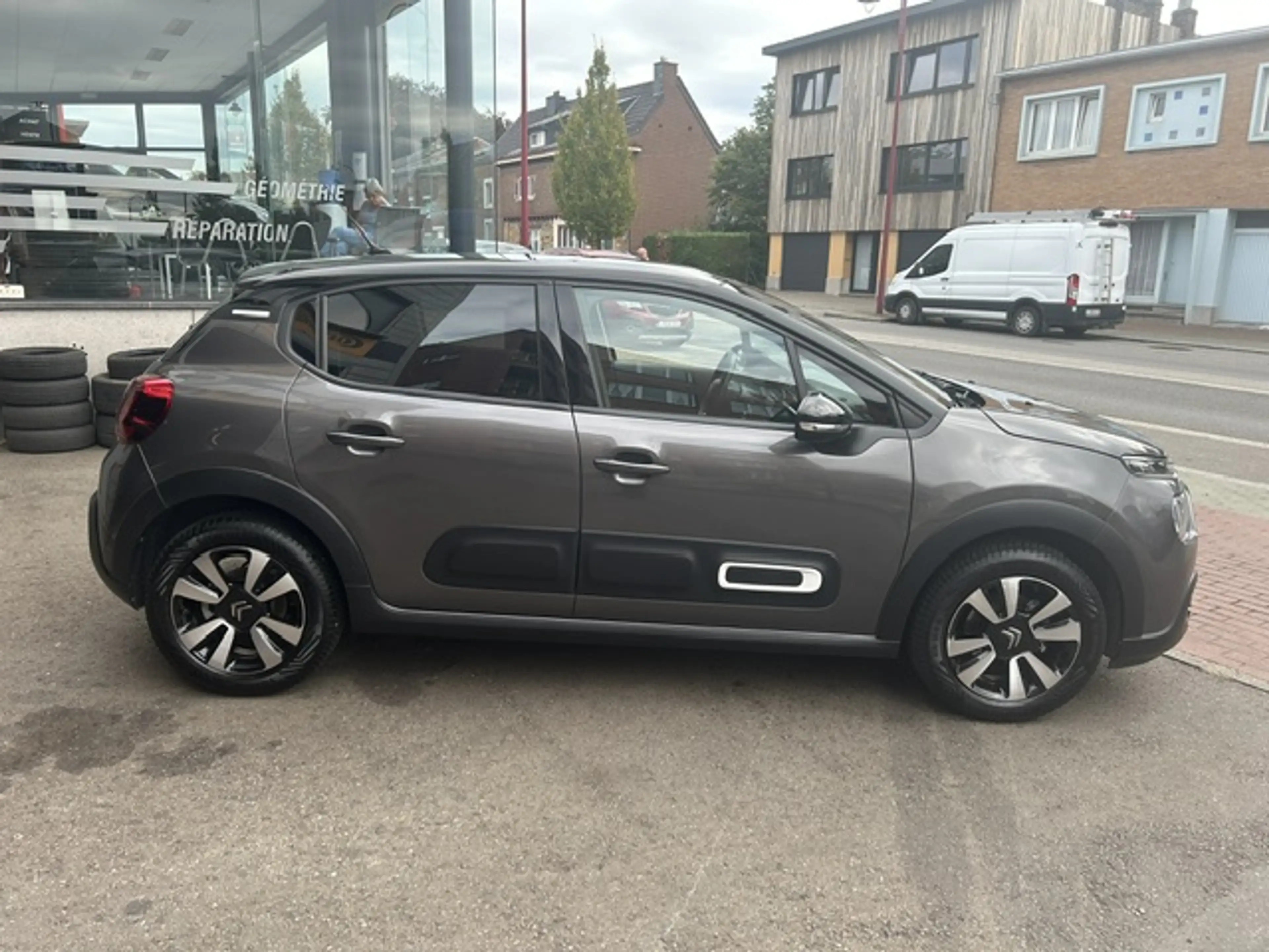 Citroen C3 C3 1.5 BlueHDi Shine S — photo 9