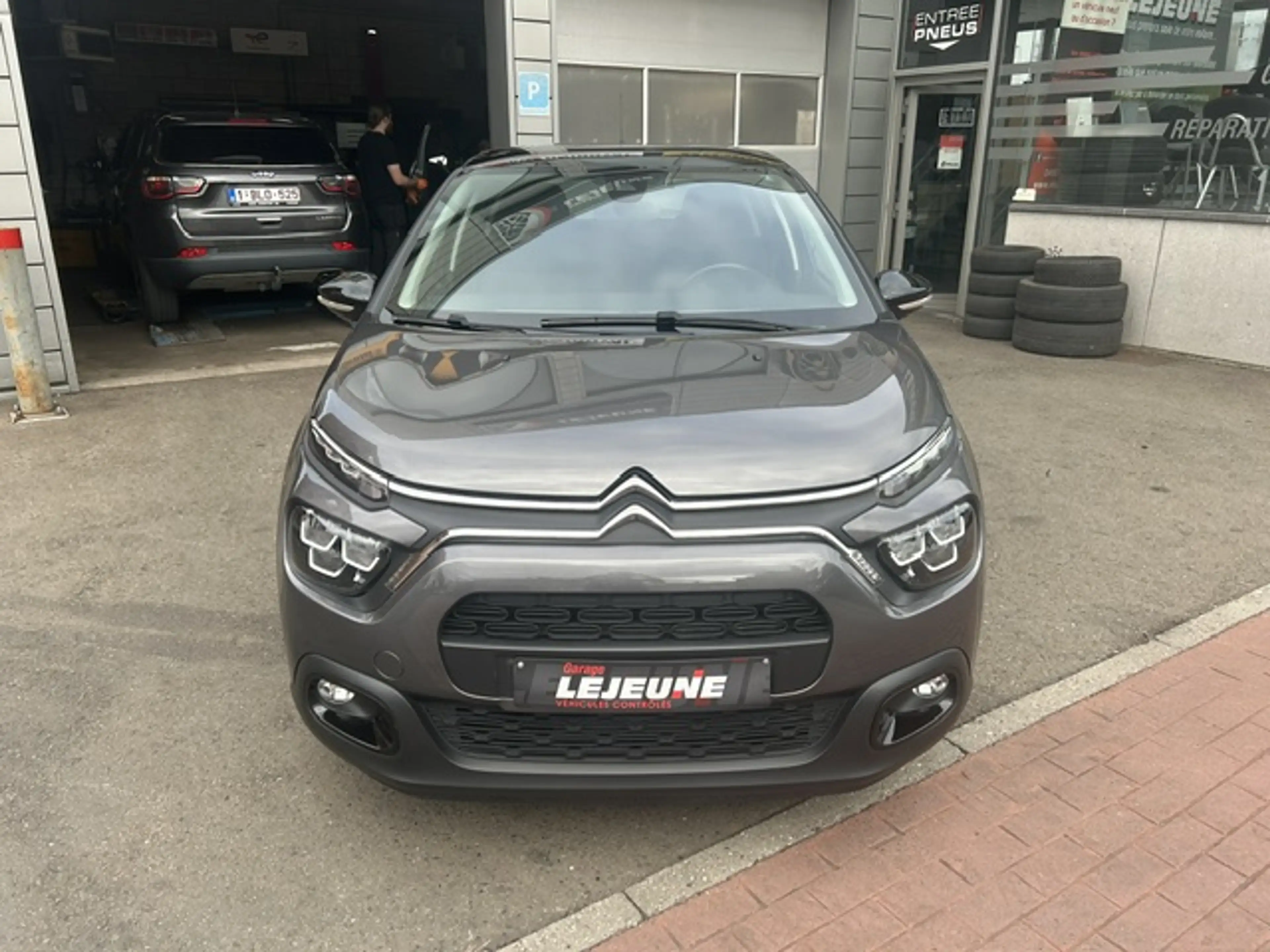 Citroen C3 C3 1.5 BlueHDi Shine S — photo 3