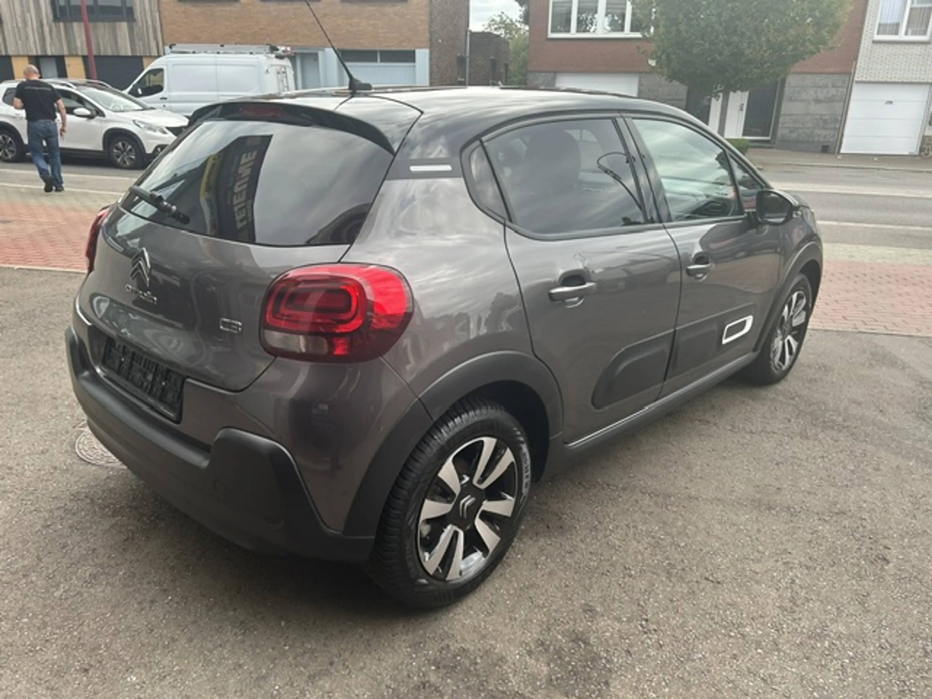 Citroen C3 C3 1.5 BlueHDi Shine S — photo 8