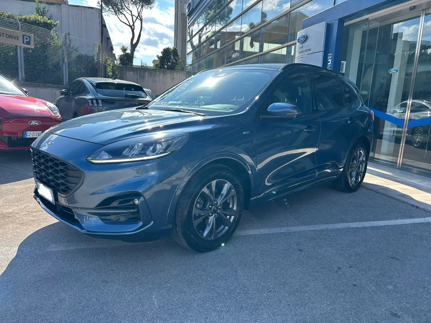 Ford Kuga Kuga 2.5 full hybrid ST-Line 190cv cvT-SEDE MELITO Blauw - 1