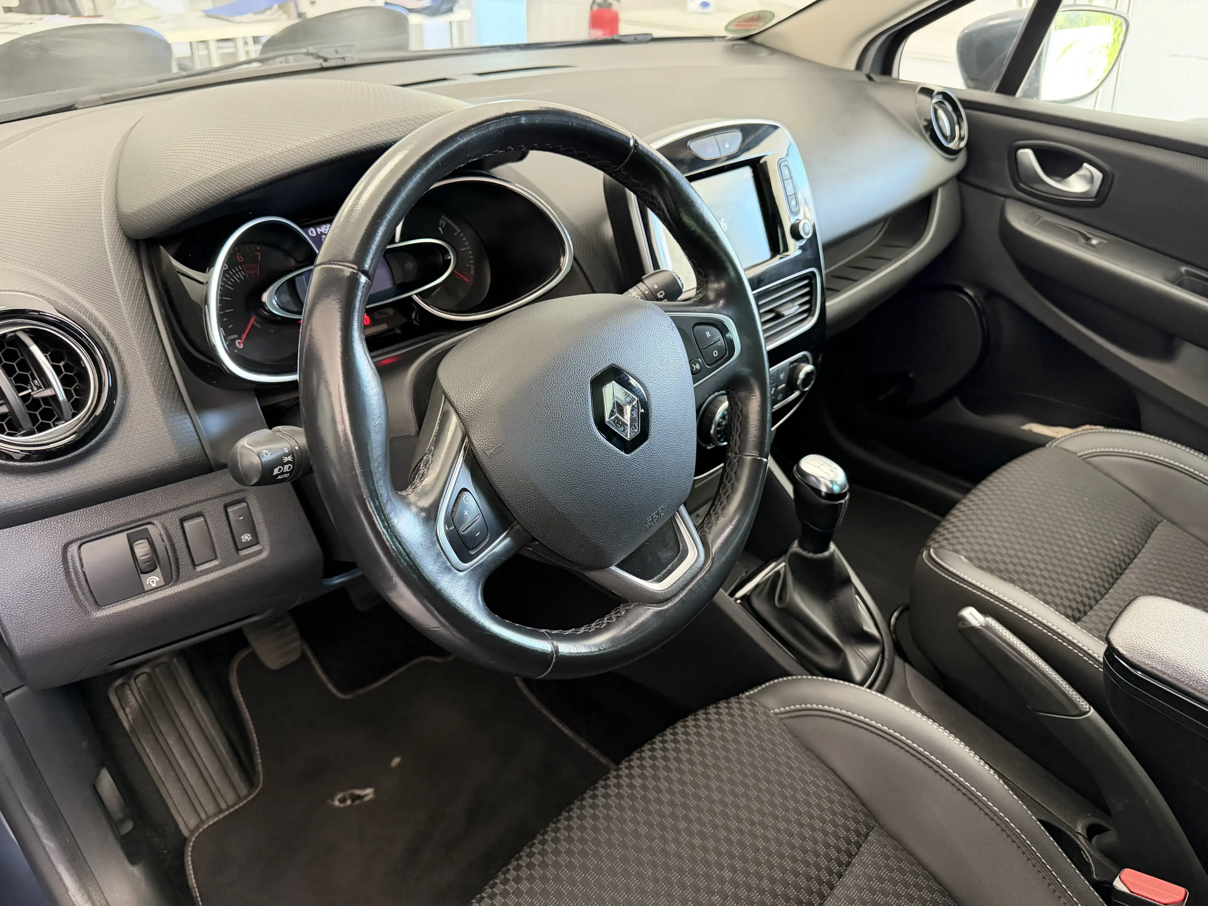 Renault Clio Expression*NAVI+TEILL.+KAMERA* — photo 5