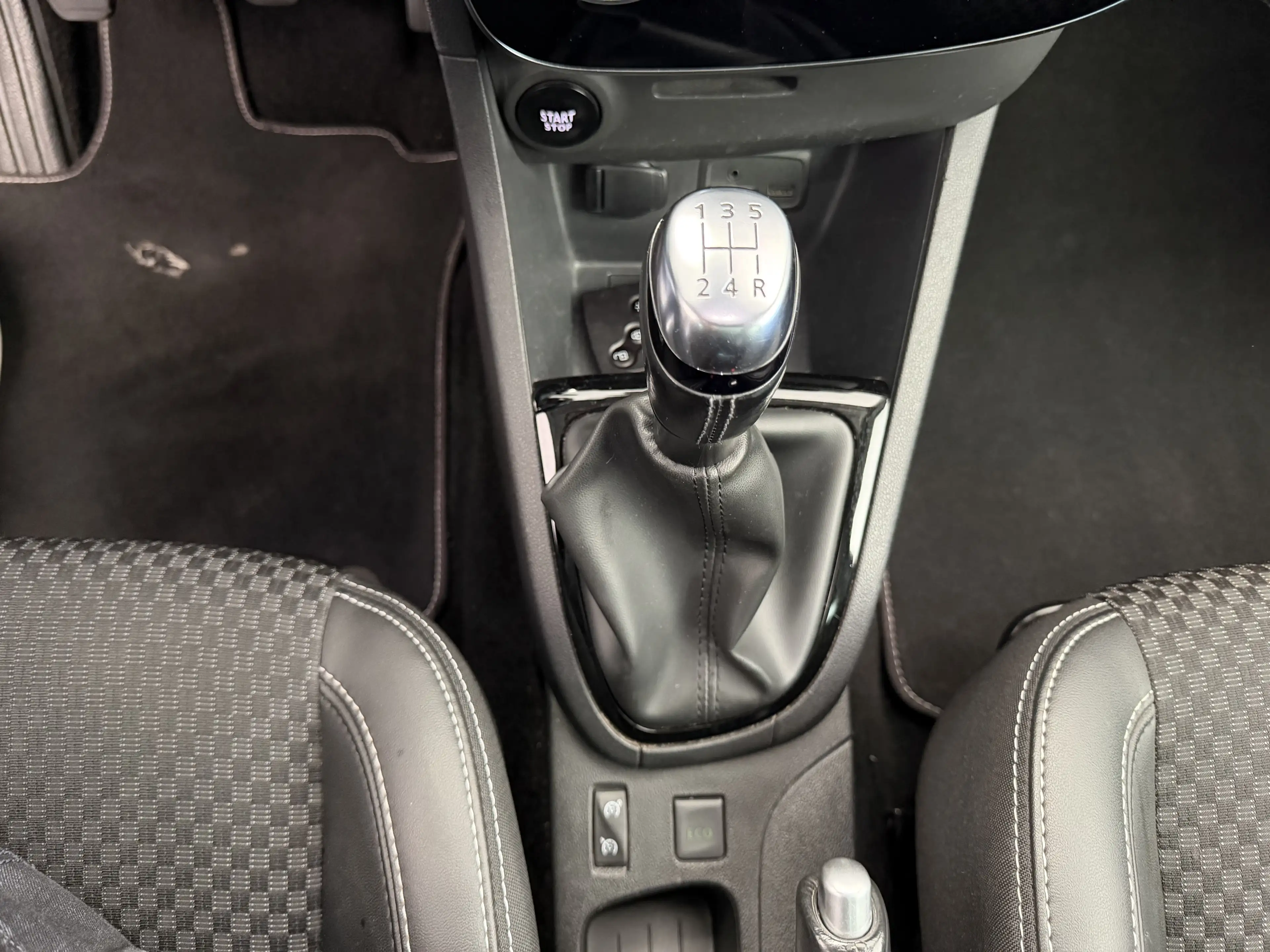 Renault Clio Expression*NAVI+TEILL.+KAMERA* — photo 8