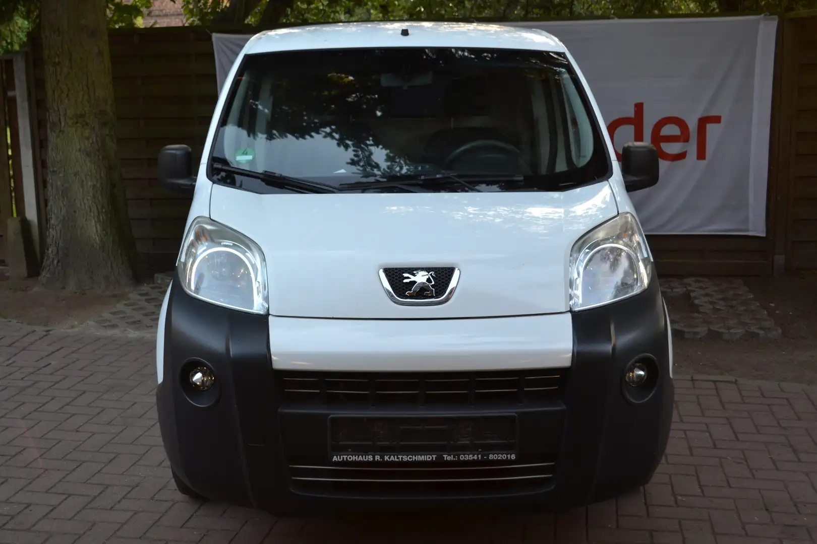 Peugeot Bipper Basis, Servo, AHK, Benzin 1,4l, TÜV 10/2026 Blanc - 2