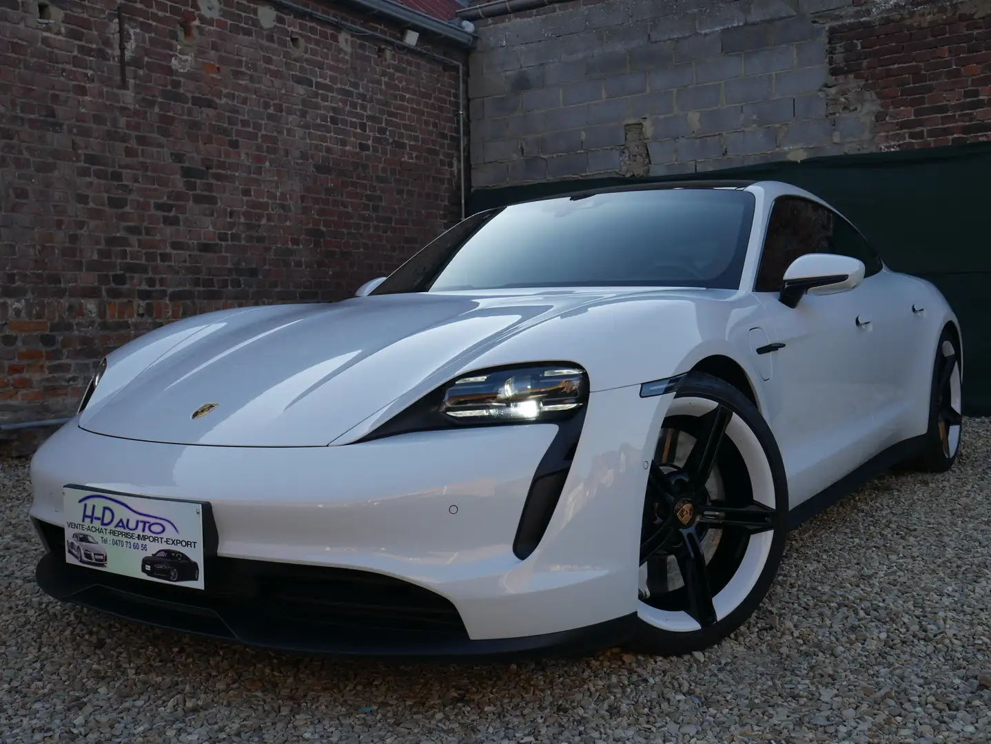 Porsche Taycan Taycan 93.4 kWh 4S/DUAL SCREEN/BOSE/MATRIX/PANO Blanc - 1