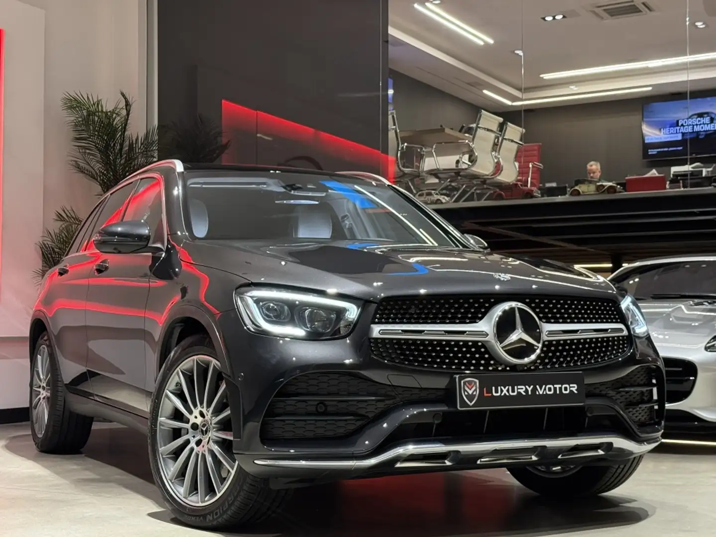 Mercedes-Benz GLC 300 300d 4Matic 9G-Tronic Gris - 1