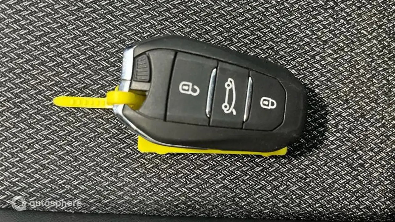 Peugeot 308 308 — photo 16