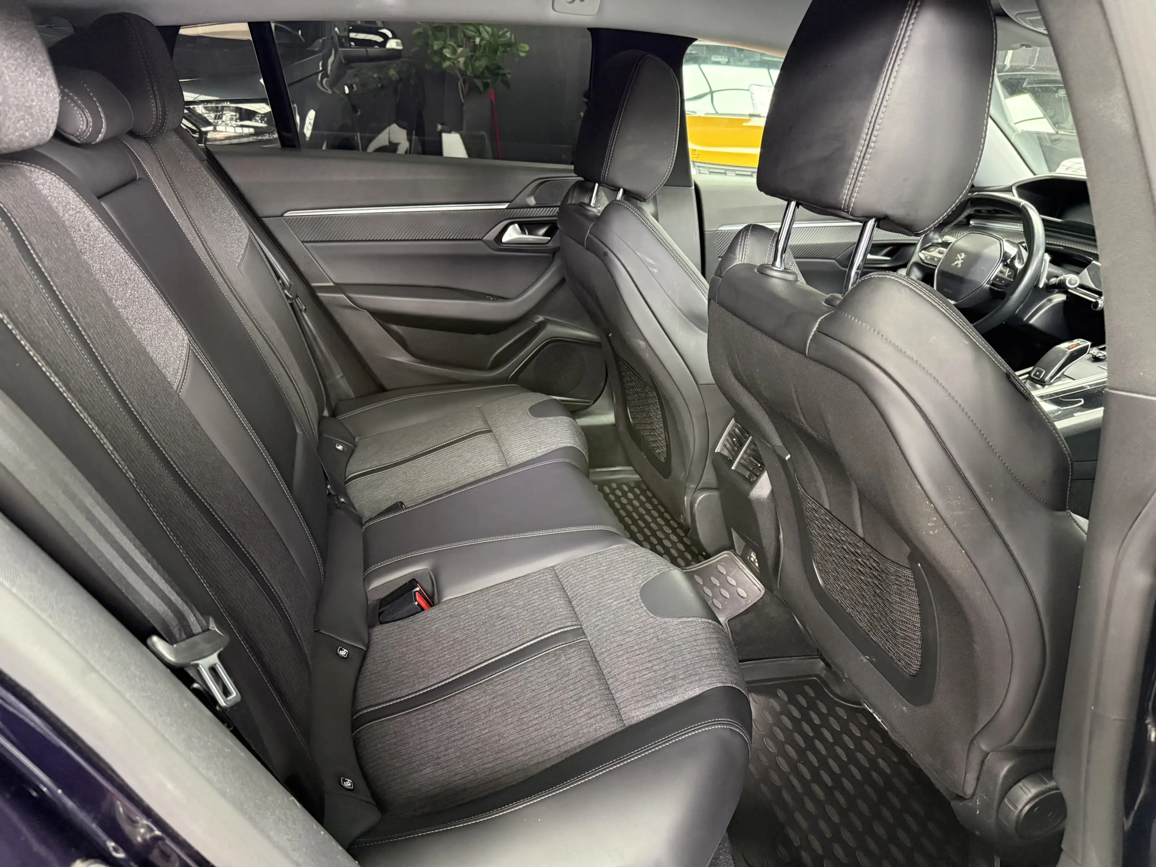 Peugeot 508 SW Allure   EXPORT  SHZ   LED  Fahr-Assist — photo 11