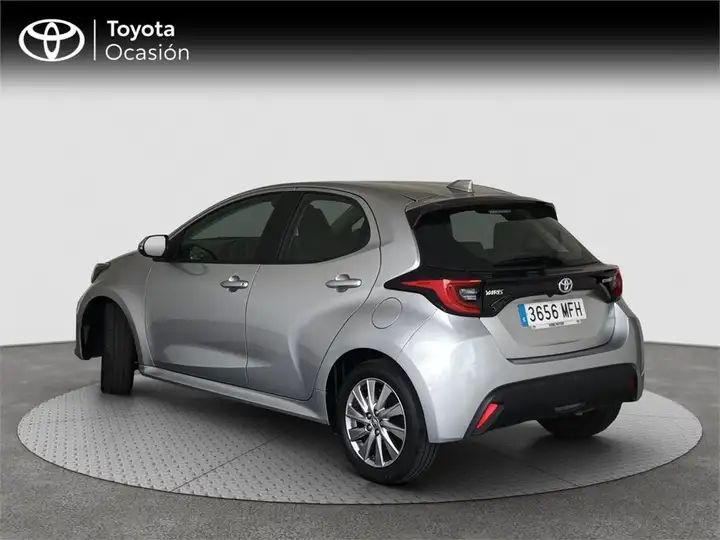 Toyota Yaris Cross 1.5 120H Active Tech 2023, foto 2