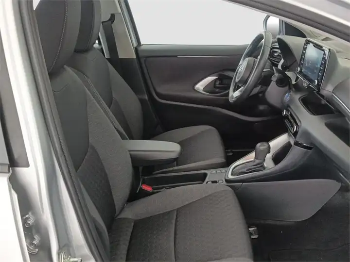 Toyota Yaris Cross 1.5 120H Active Tech 2023, foto 6