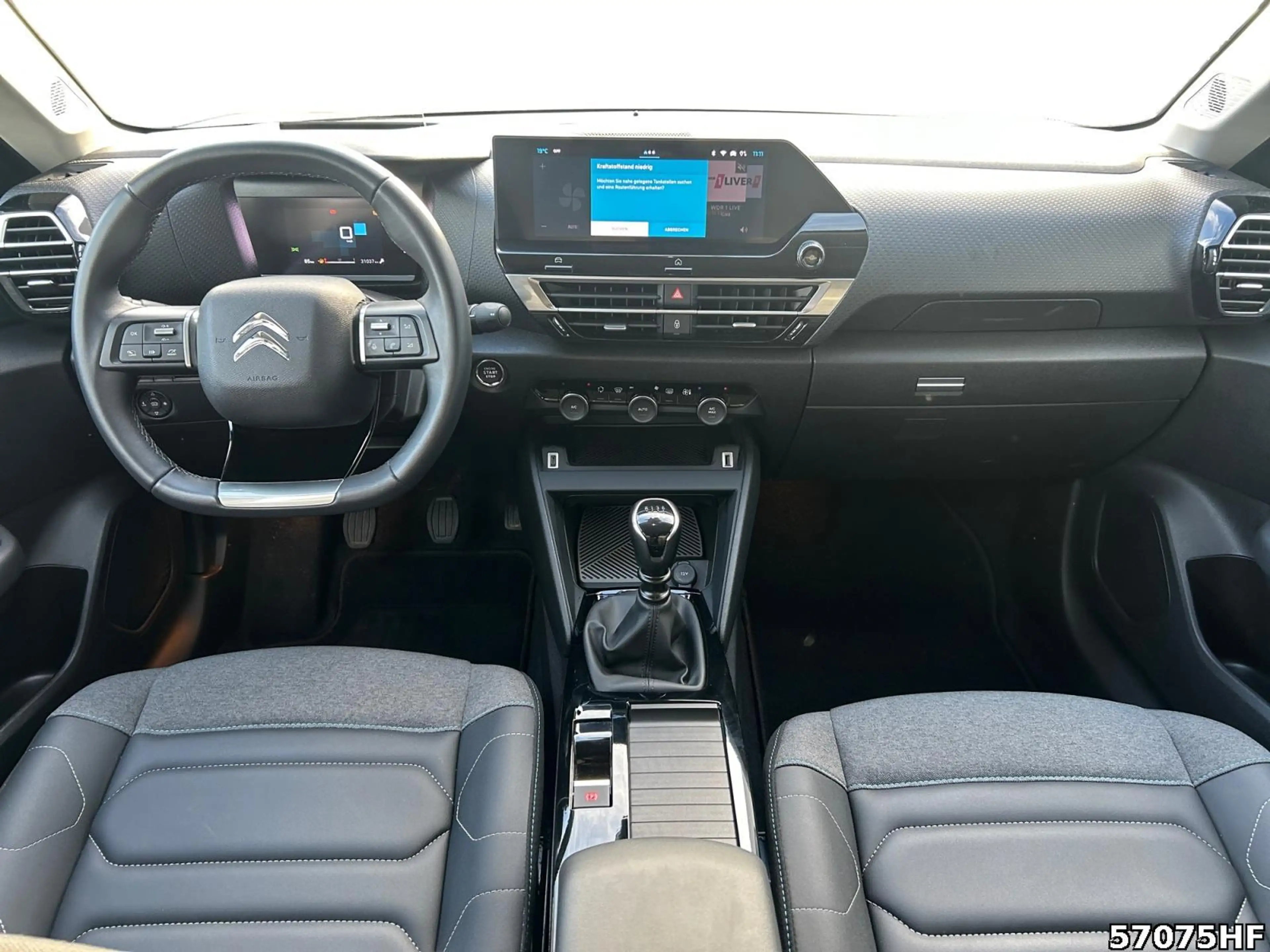 Citroen C4 Shine +HEADUP+360KAMERA+CARPLAY+TOTWINKEL+ — photo 8