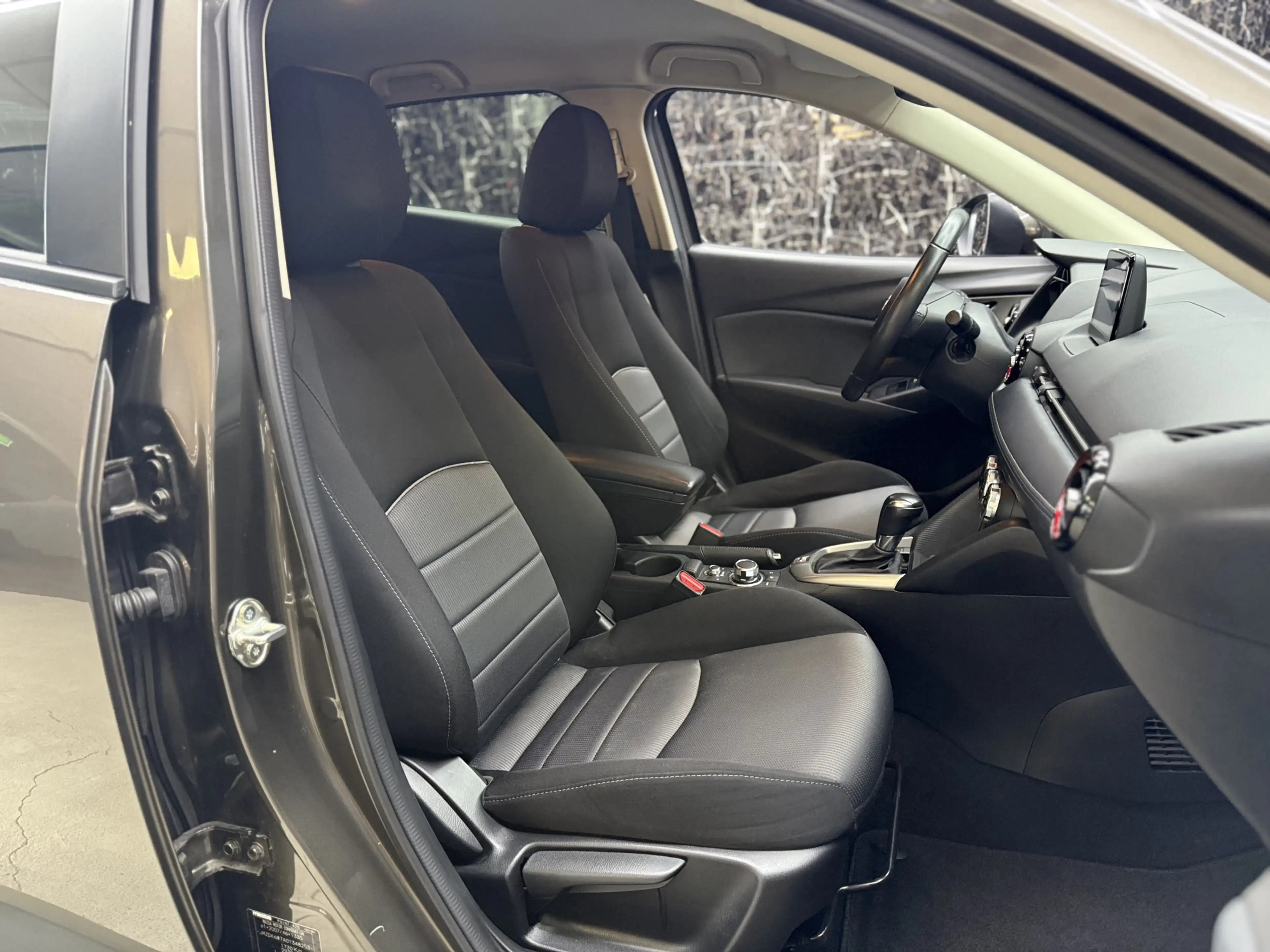 Mazda CX-3 2.0 SkyActiv-G 120 TS+ — photo 9