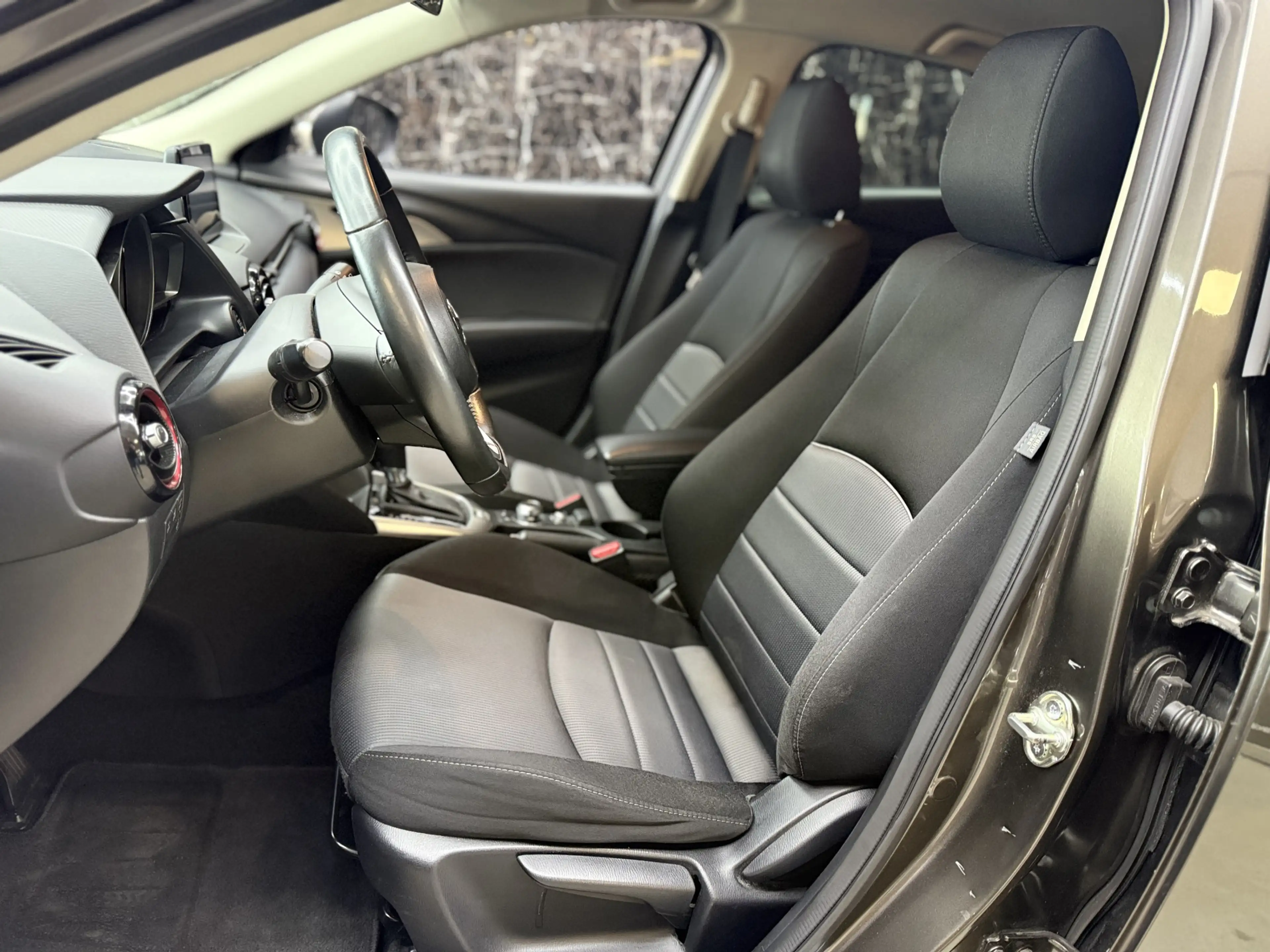 Mazda CX-3 2.0 SkyActiv-G 120 TS+ — photo 8
