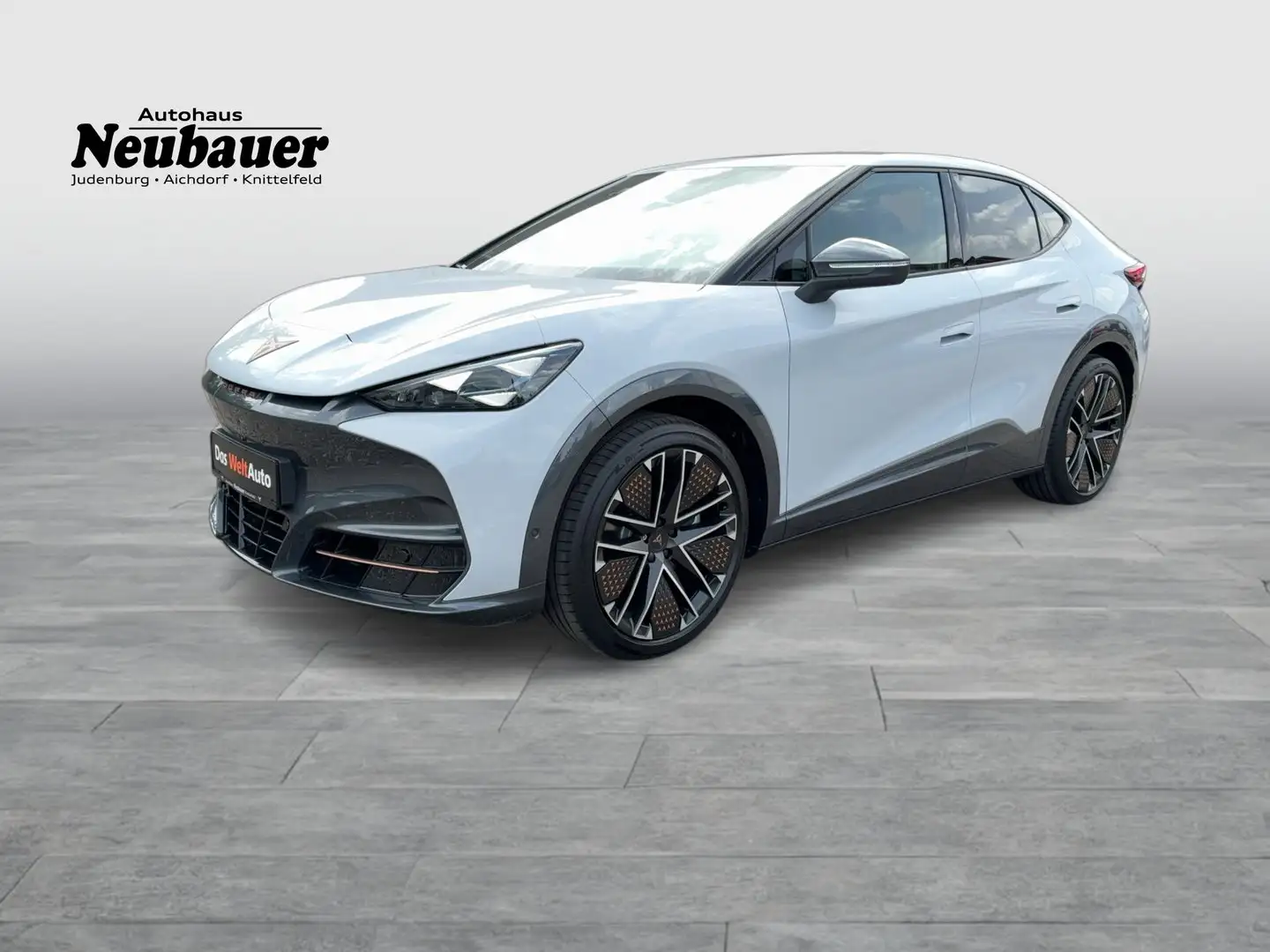 CUPRA Tavascan Extreme 210kW/286PS Silber - 1