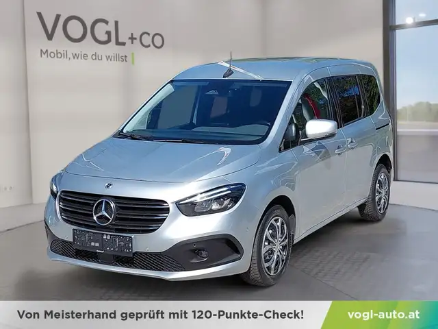 Mercedes-Benz T-Class 180d Progressive Aut.