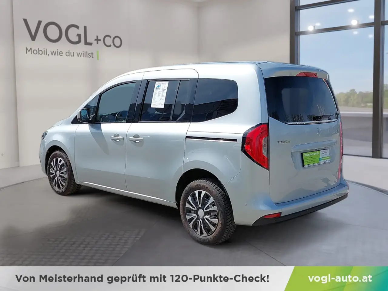 Mercedes-Benz T-Class 180d Progressive Aut. 3