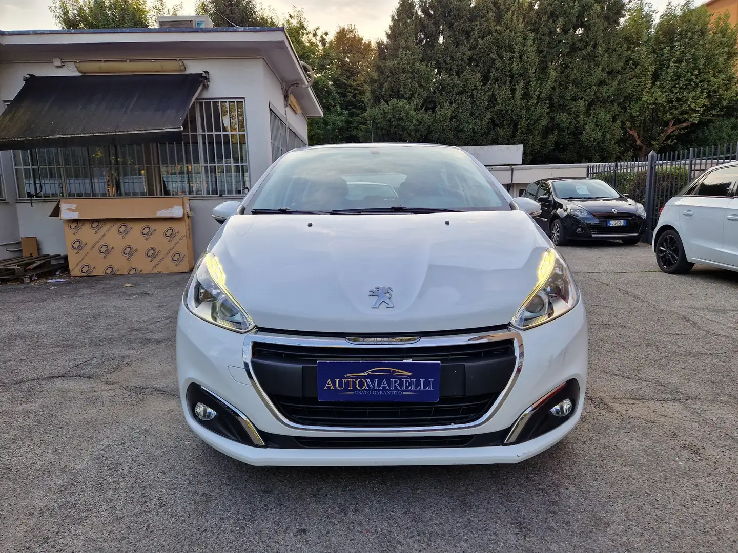 Peugeot 208 5p 1.2 puretech Active E6B Blanc - 2