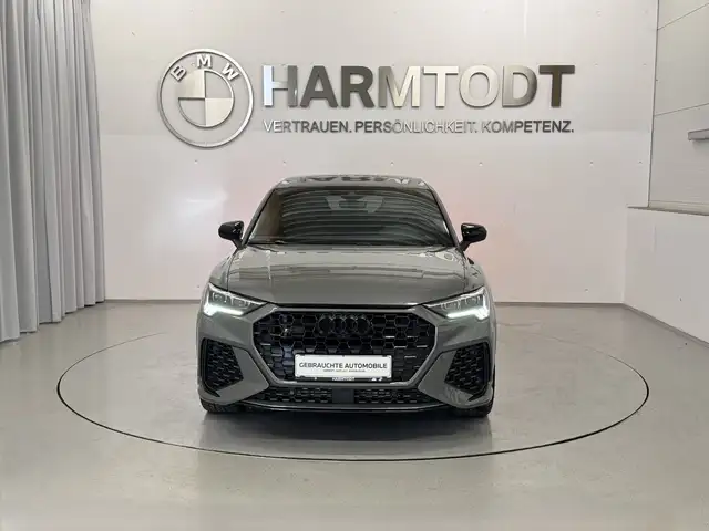 Audi RS Q3 2,5 TFSI quattro S-troni *RS Fahrwerk / RS Abgasanlage* Ansicht 6