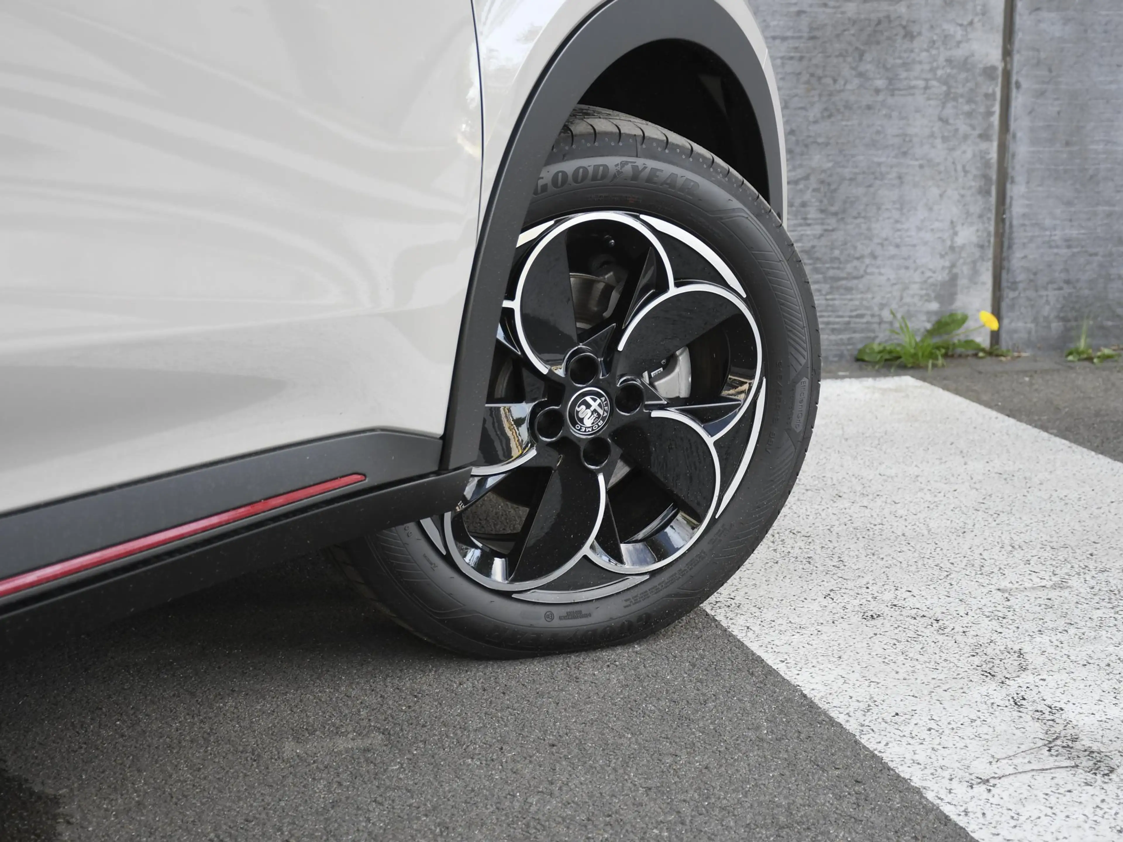 Alfa Romeo Junior Elettrica Sport Speciale 54 kWh 156pk Automaat DOD — photo 8