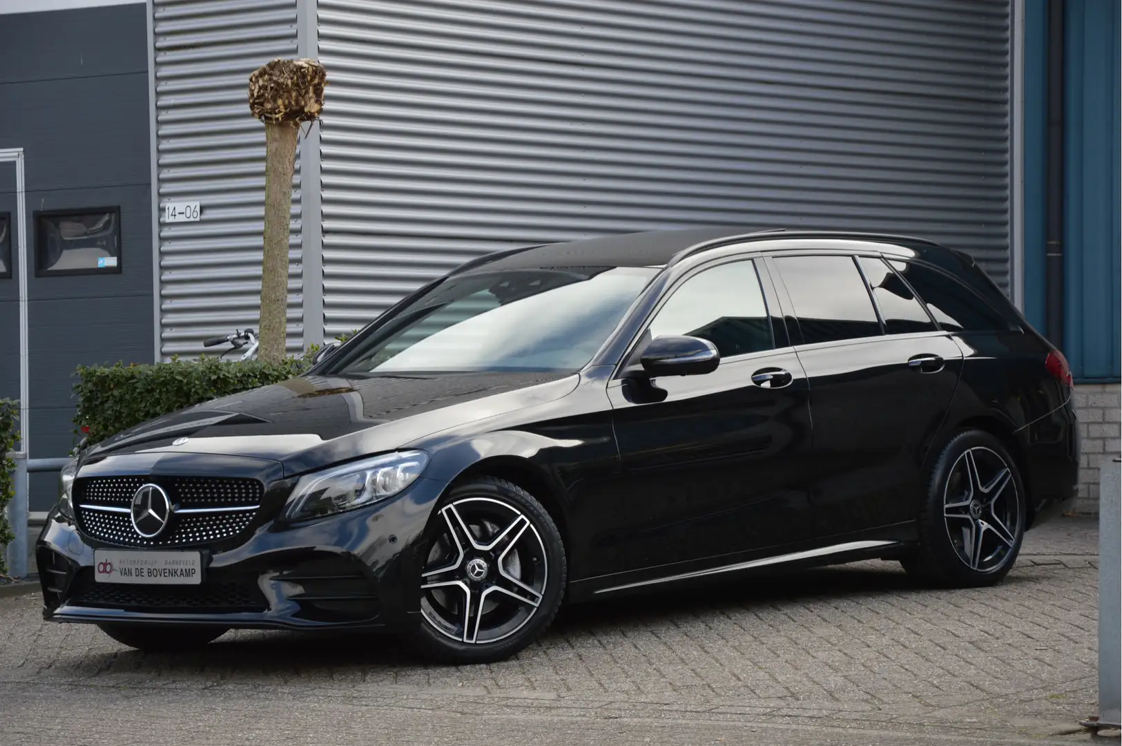 Mercedes-Benz C 180 Estate AMG-LINE | PANODAK | ADAPT.CRUISE | NIGHTPA Noir - 1