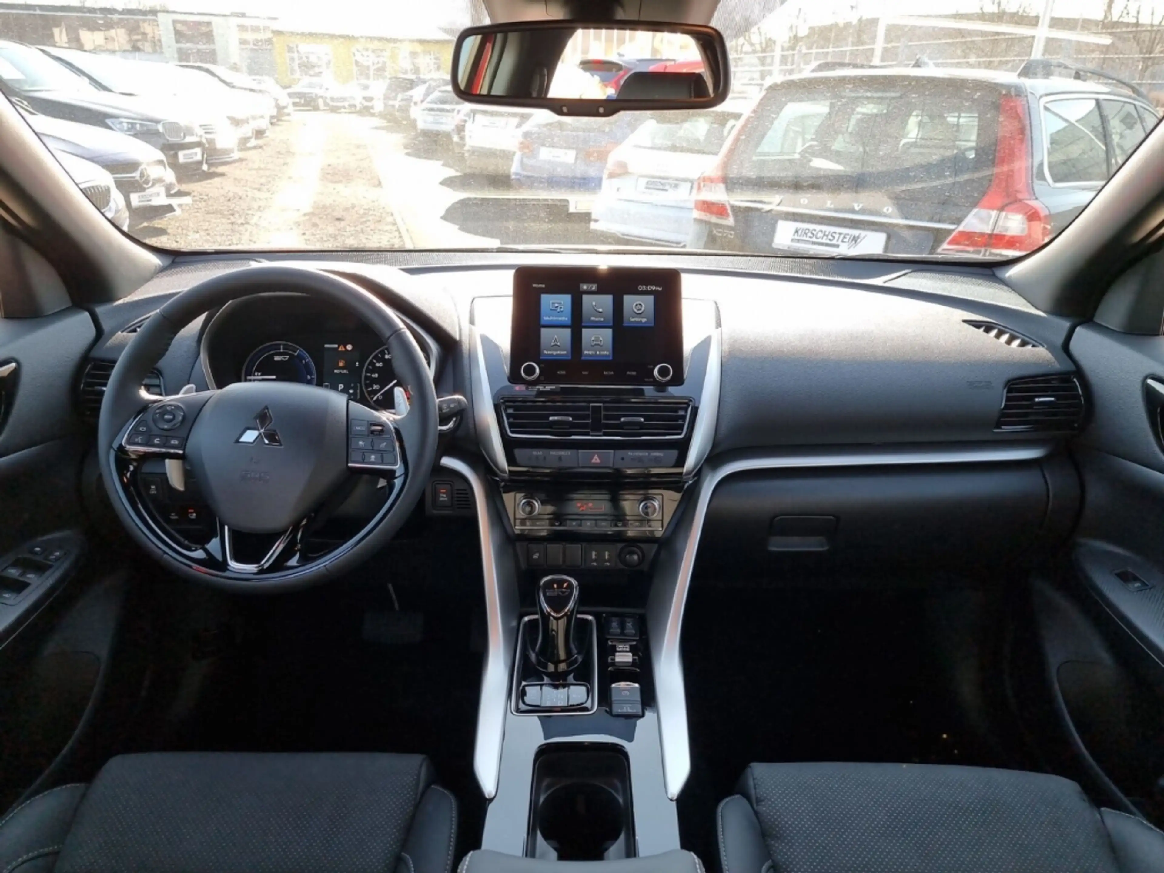 Mitsubishi Eclipse Cross Plug-In Hybrid Select Navi ACC — photo 9