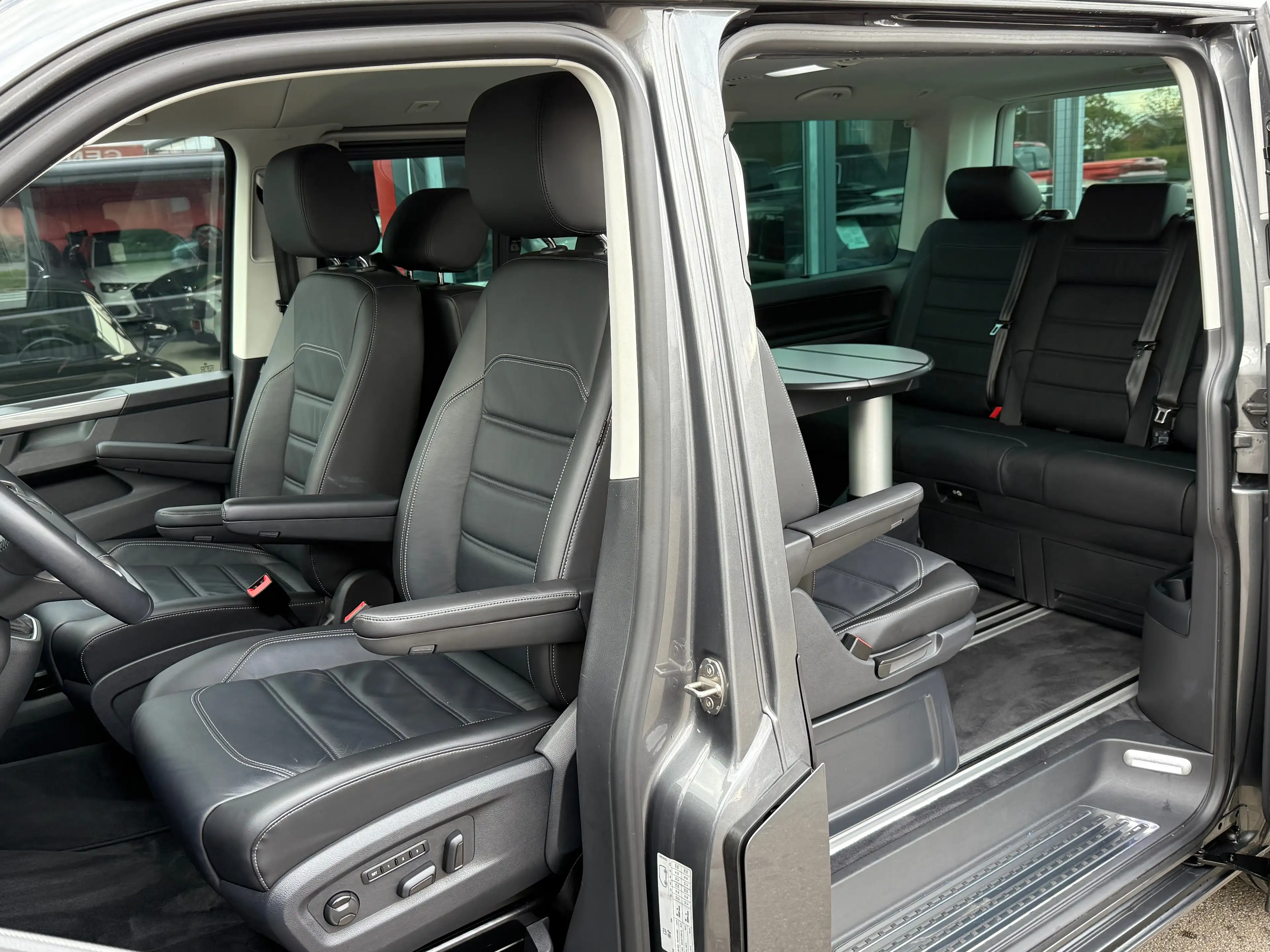 Volkswagen T6.1 Multivan 2.0TDI BOITE AUTO DSG 4MOTION 204CV 7PL ACC FULL — photo 9