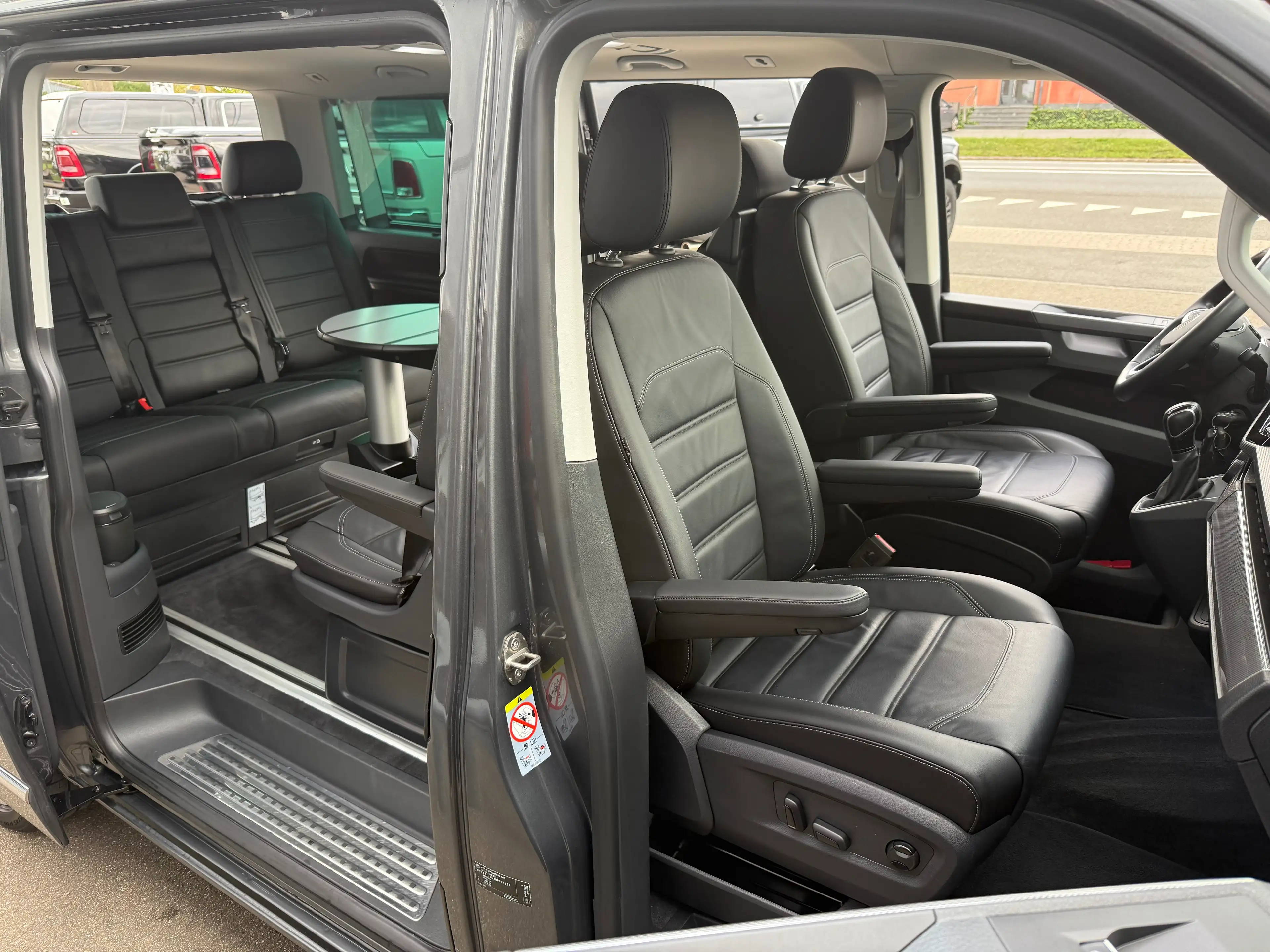 Volkswagen T6.1 Multivan 2.0TDI BOITE AUTO DSG 4MOTION 204CV 7PL ACC FULL — photo 11