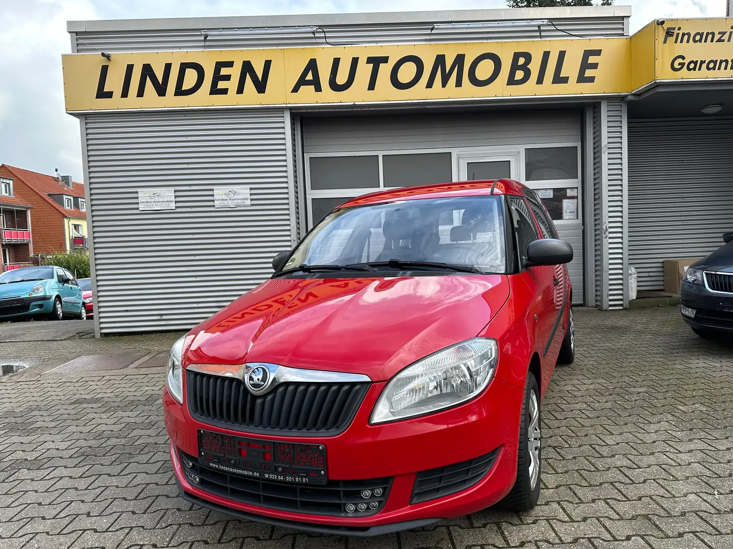 Skoda Roomster Active Plus Edition crvena - 1